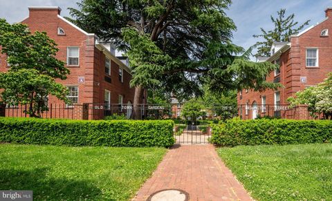 715 S WASHINGTON STREET A-32 ALEXANDRIA VA 22314