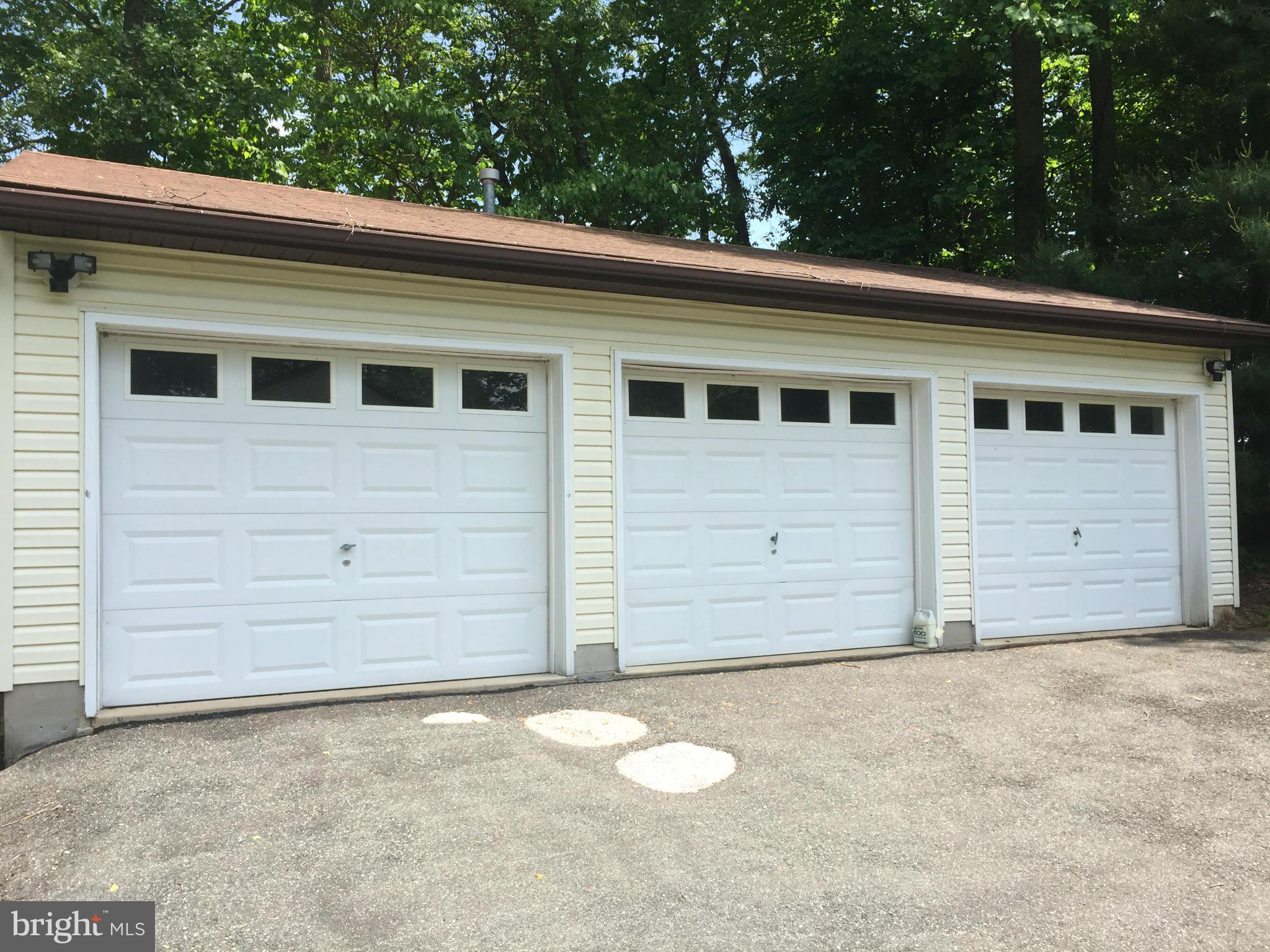 DAY MEADOWS - Residential