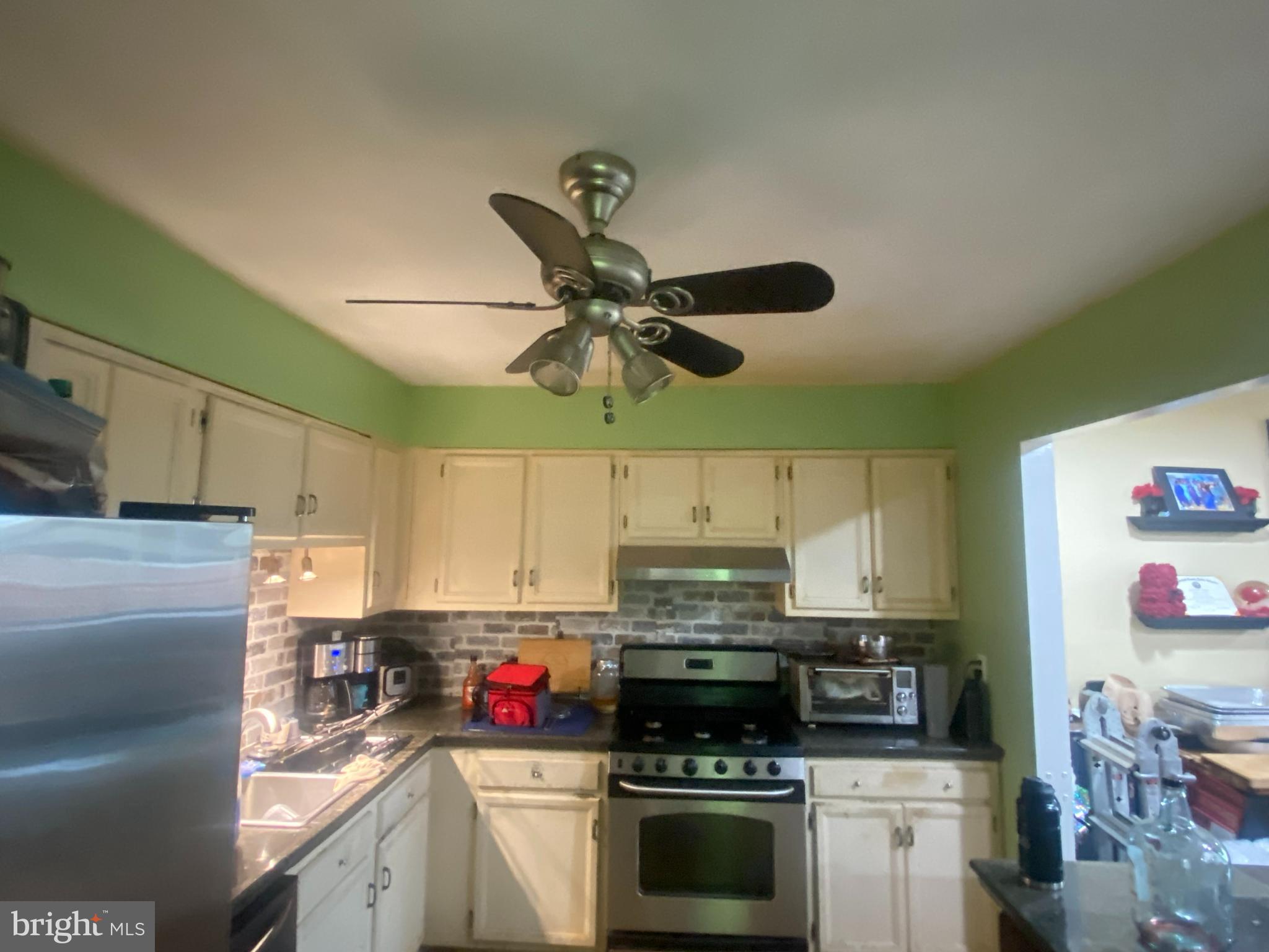 3104 S BATTLEBRIDGE DRIVE