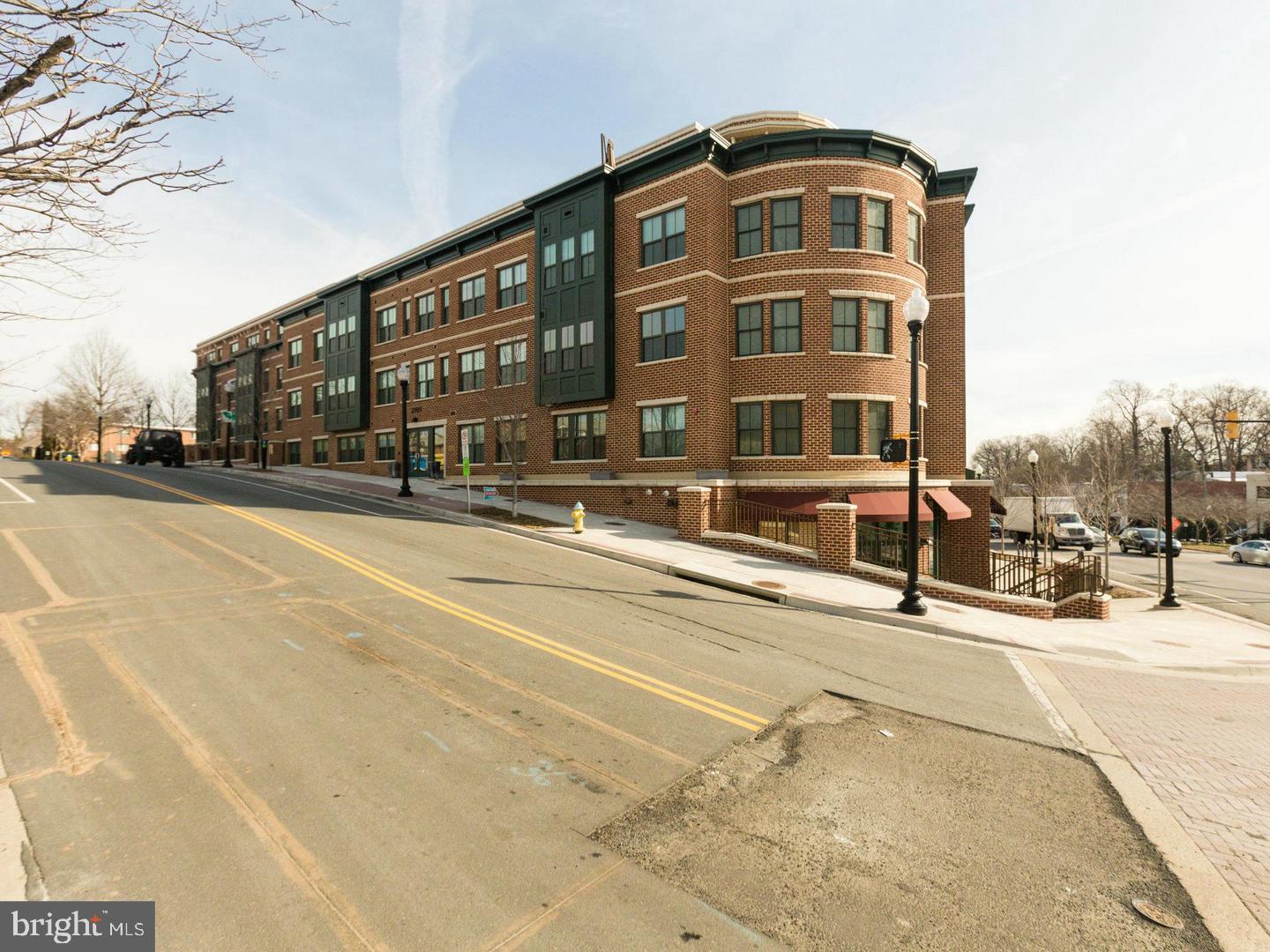 DOMINION HEIGHTS - Residential Lease