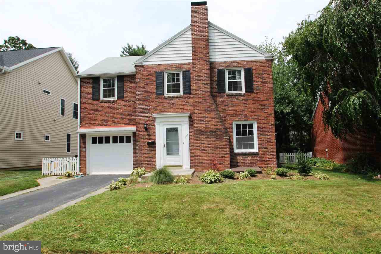 Detached single family home in a great condition! Home features an updated kitchen with dove-tailed, soft close cabinetry, stainless steel appliances and ceramic back-splash. Additional features include 3 bedrooms, 1.5 baths, hardwood floors, Central Air, shed, fenced yard, off-street parking and much more. Must have an annual income over $50,000/ year and provide a credit report along with an application to be consider. Ask about the discounted rent at $1400/month.