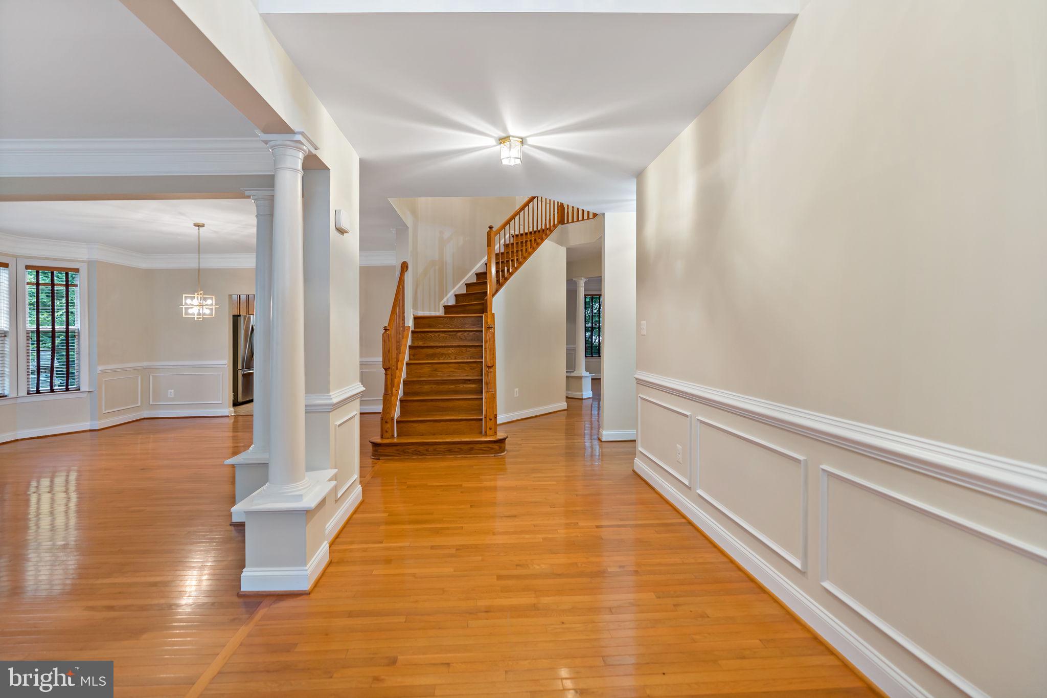 RIVER CREST - Residential