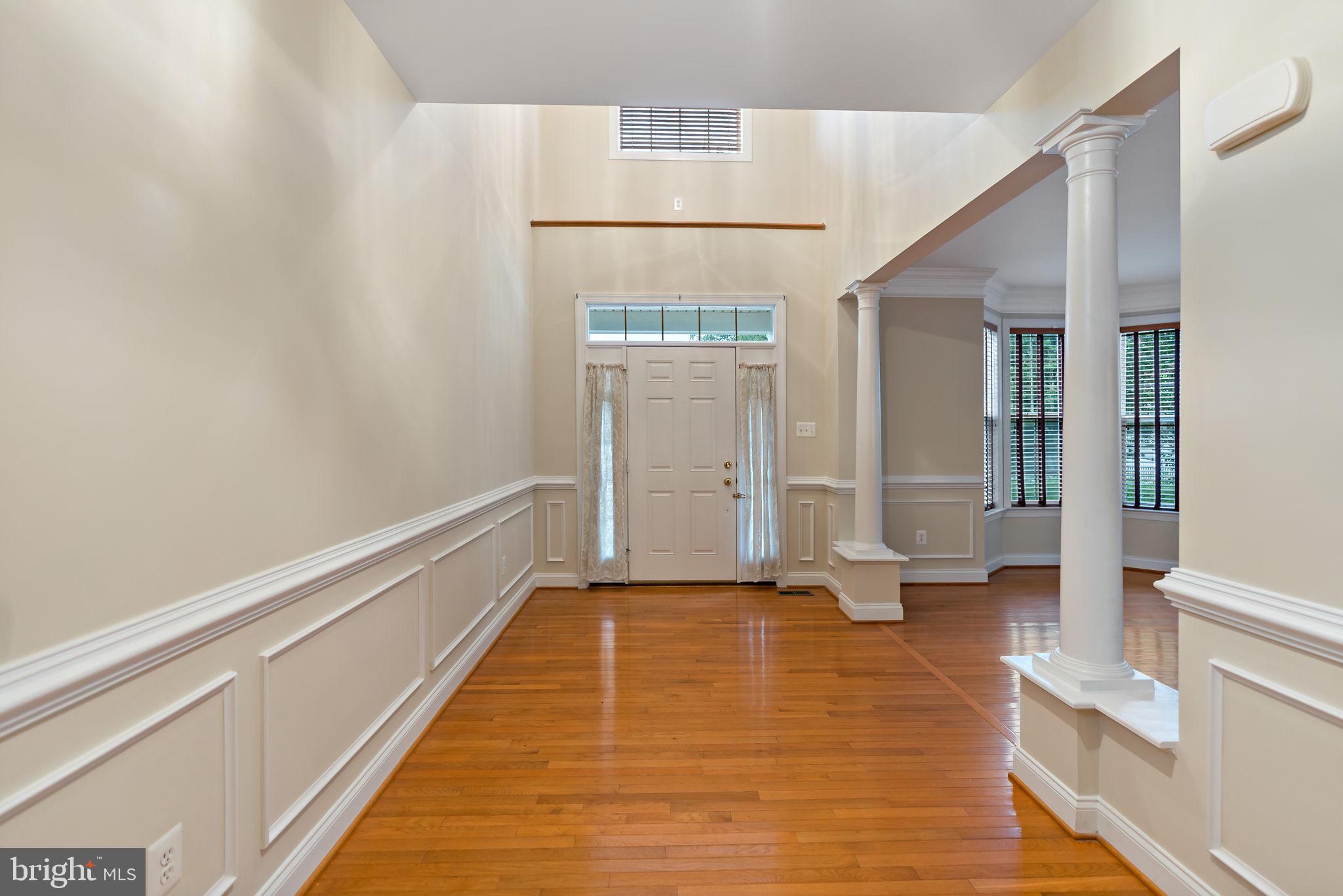 RIVER CREST - Residential