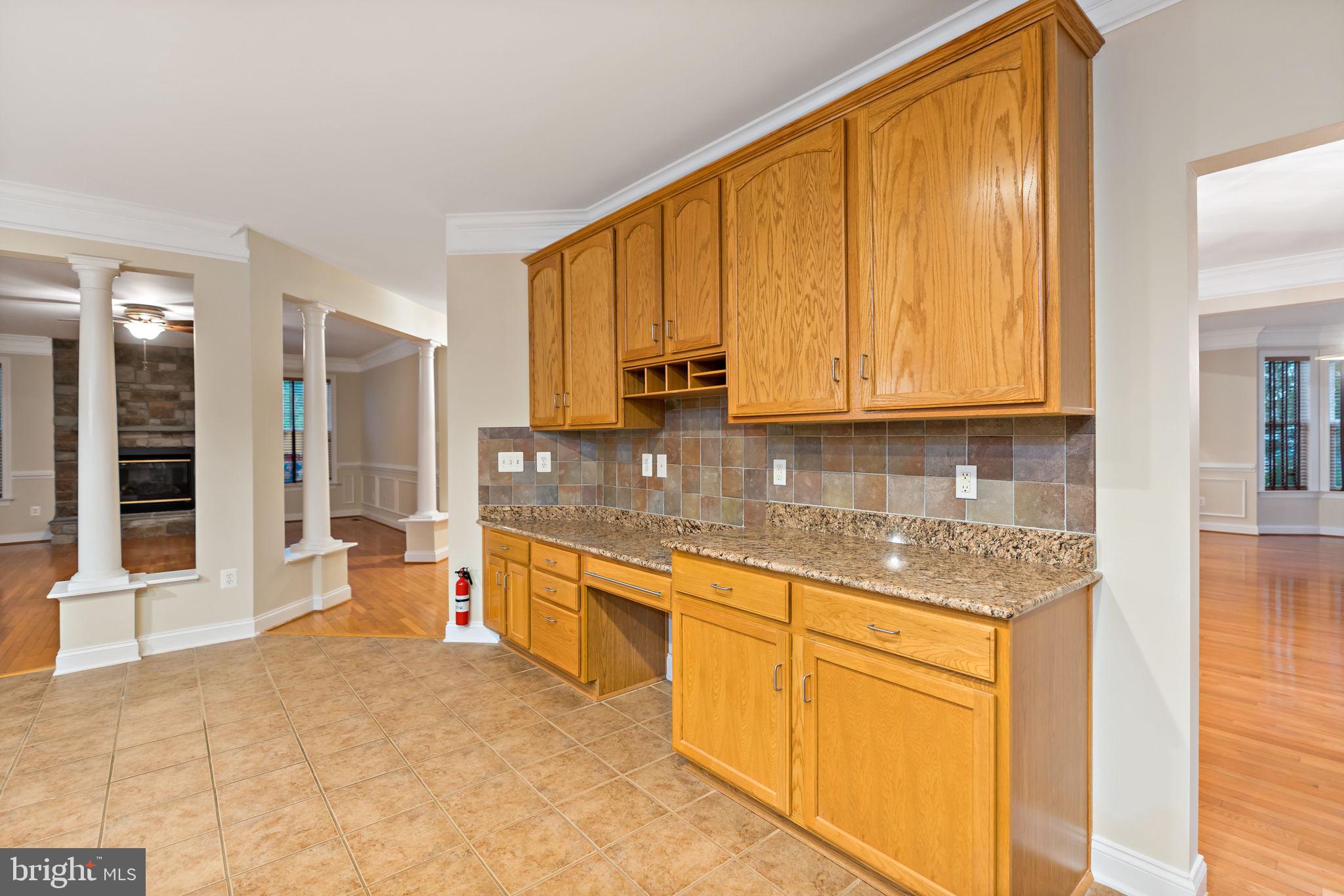 RIVER CREST - Residential