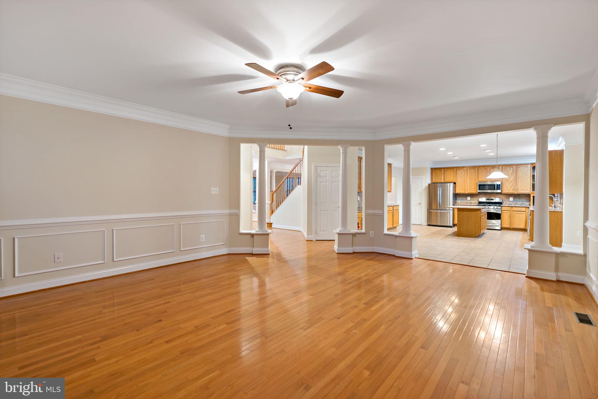 RIVER CREST - Residential