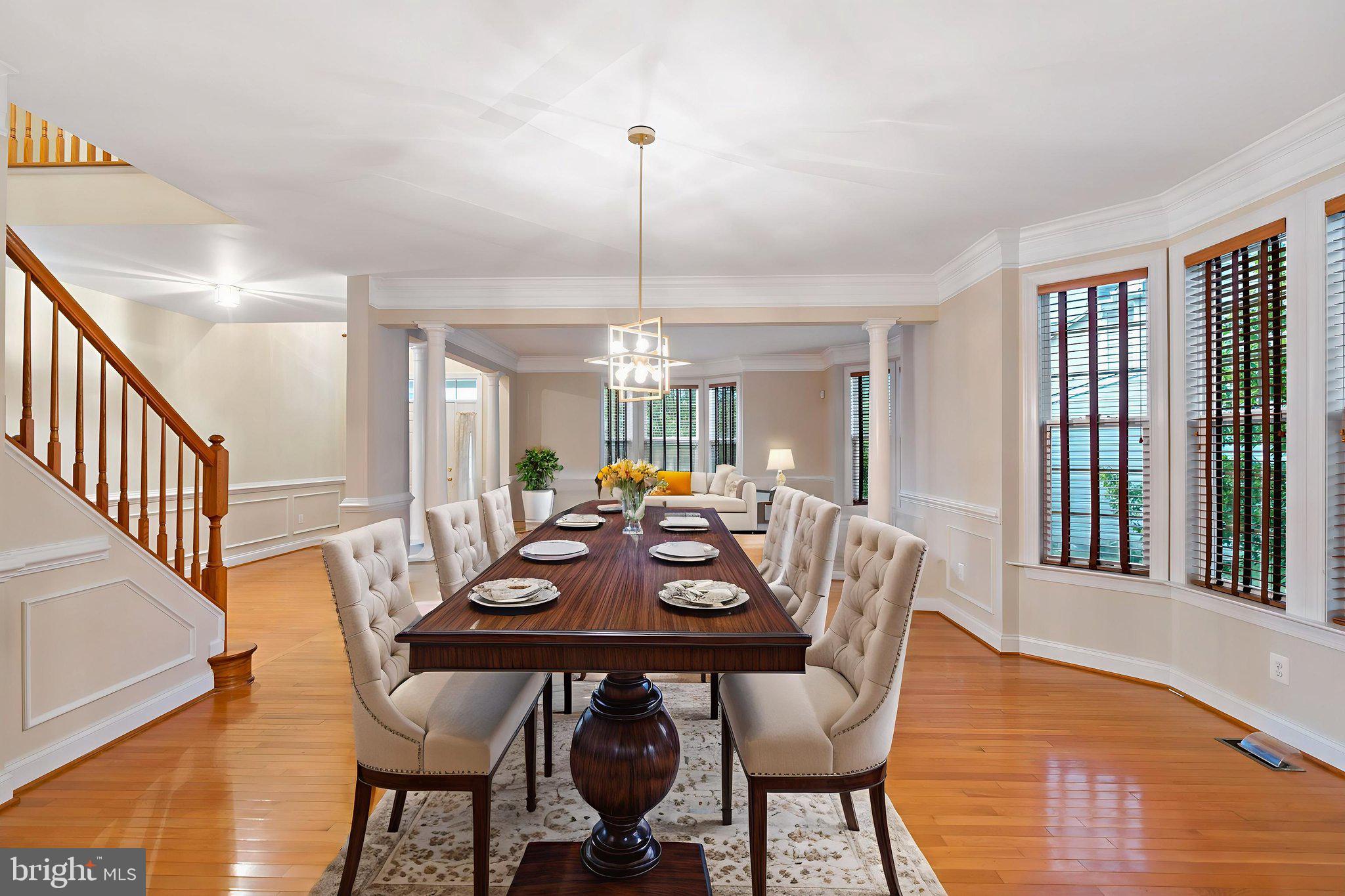 RIVER CREST - Residential