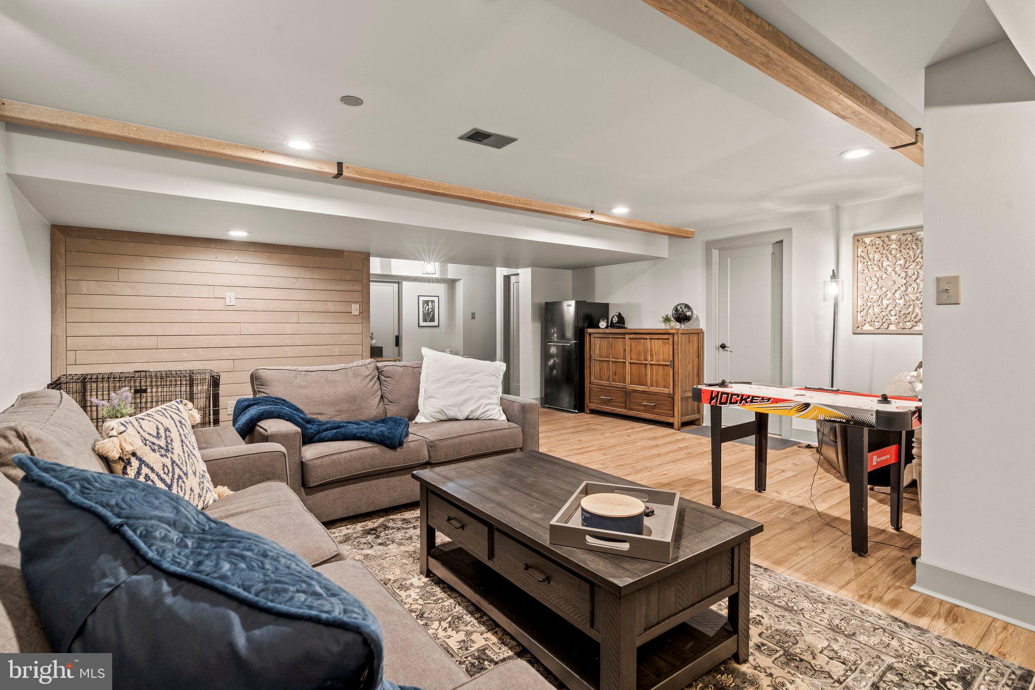 PENNLAND FARM WEST - Residential