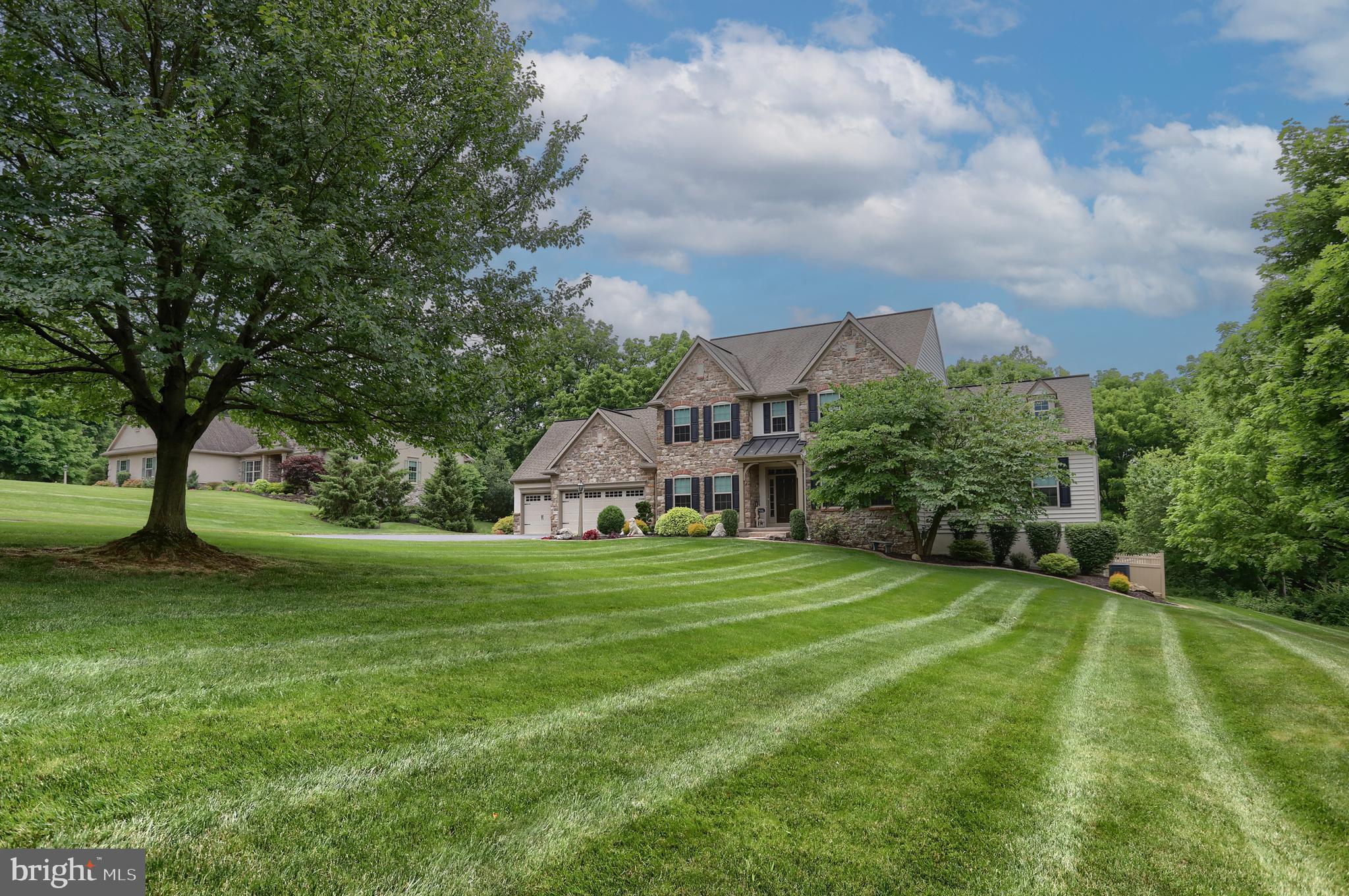 262 N ZINNS MILL ROAD