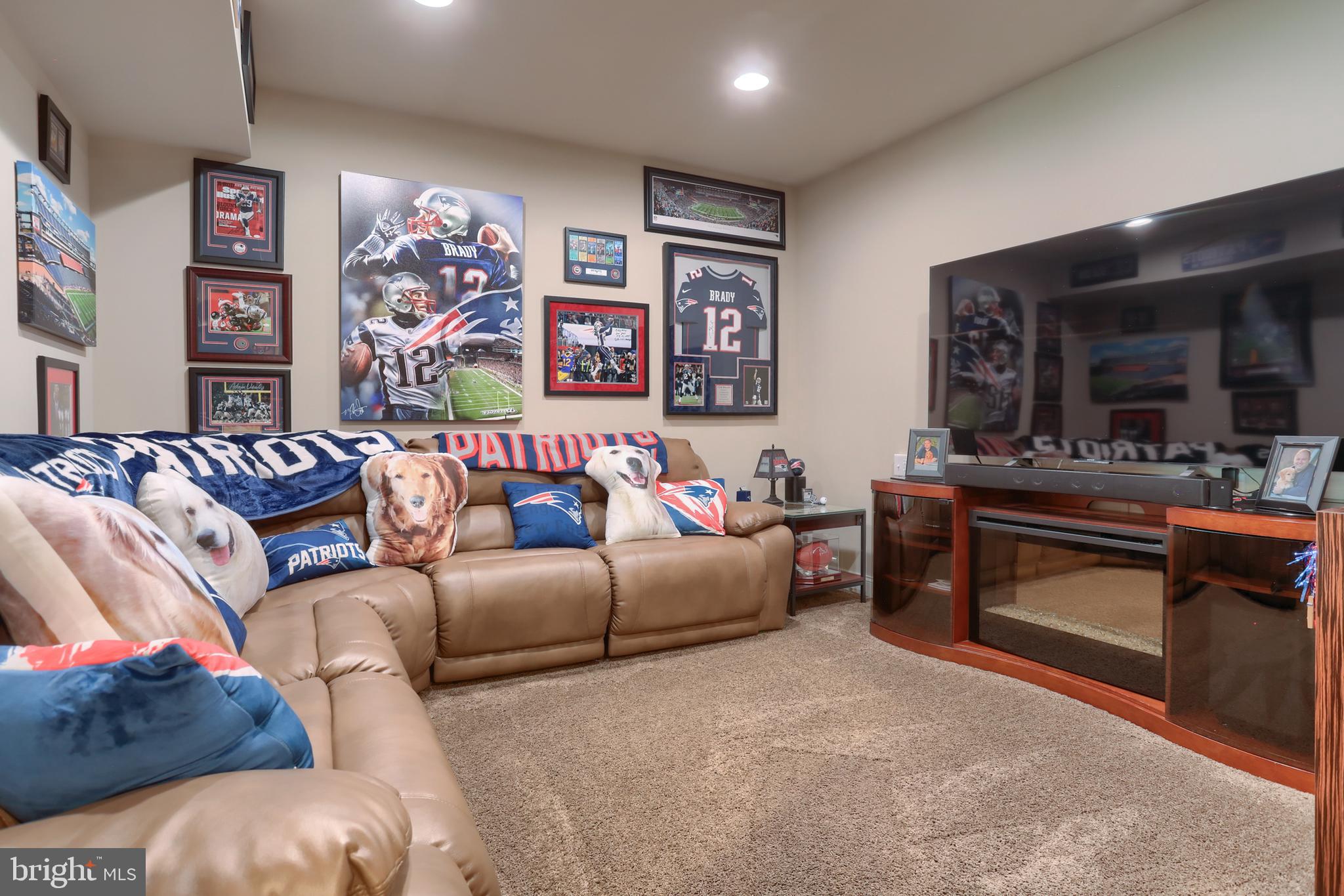 CHESTERFIELD ESTATES - Residential