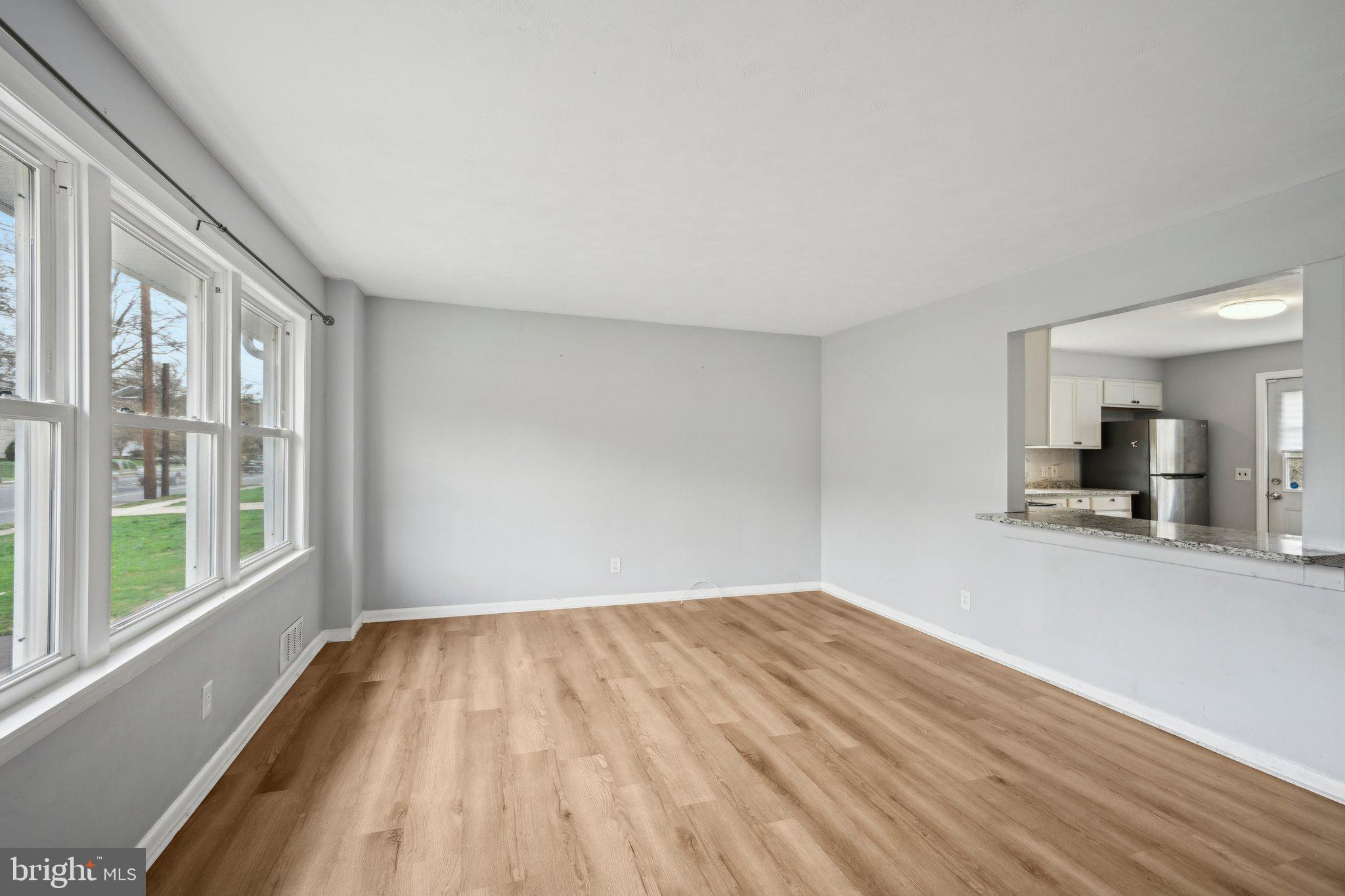 PINE KNOLL - Residential Lease