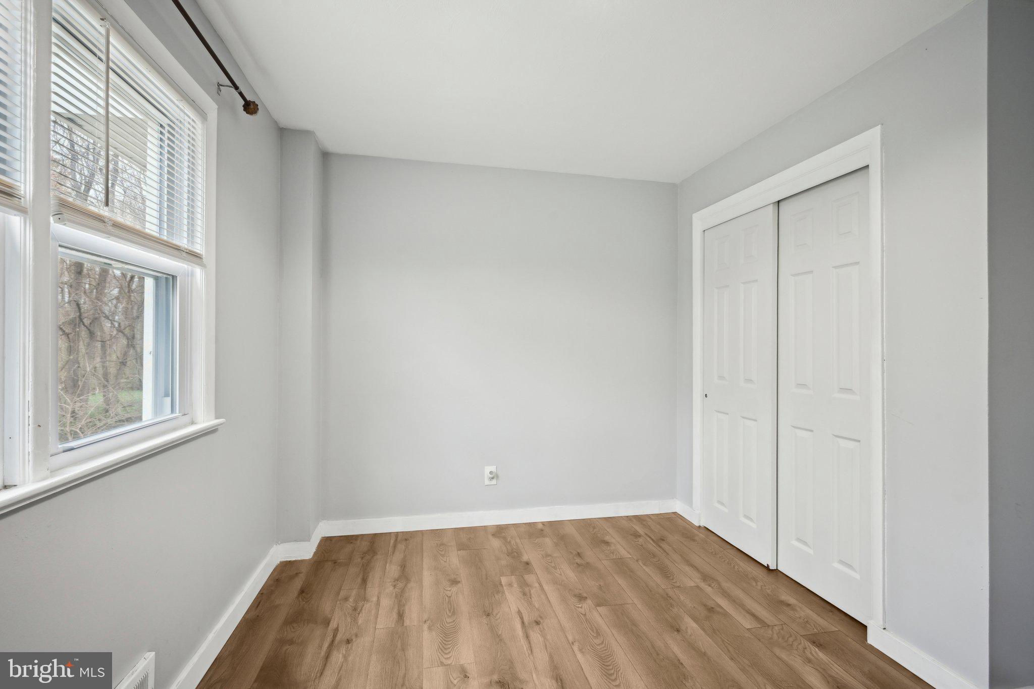 PINE KNOLL - Residential Lease