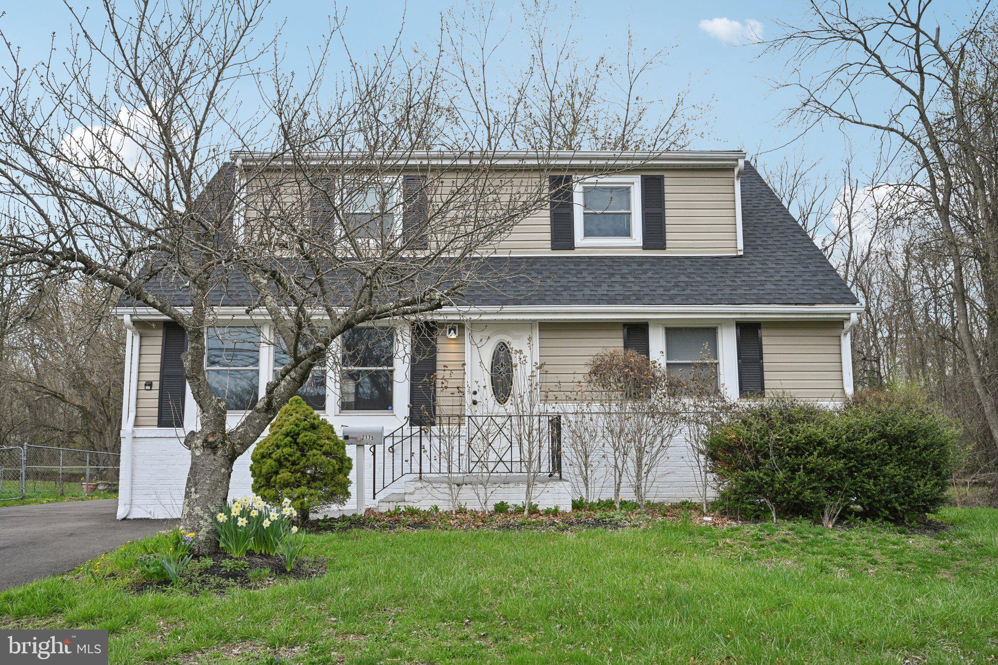 PINE KNOLL - Residential Lease