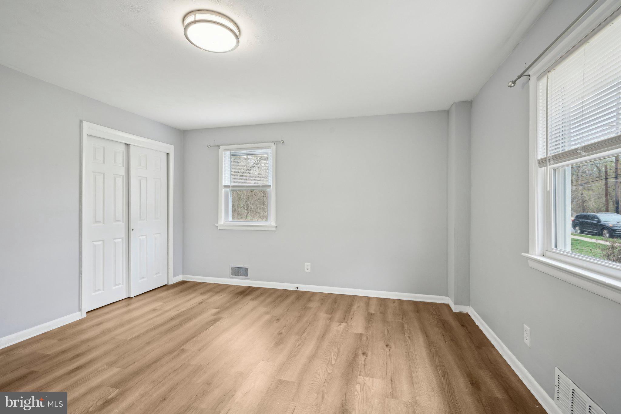 PINE KNOLL - Residential Lease