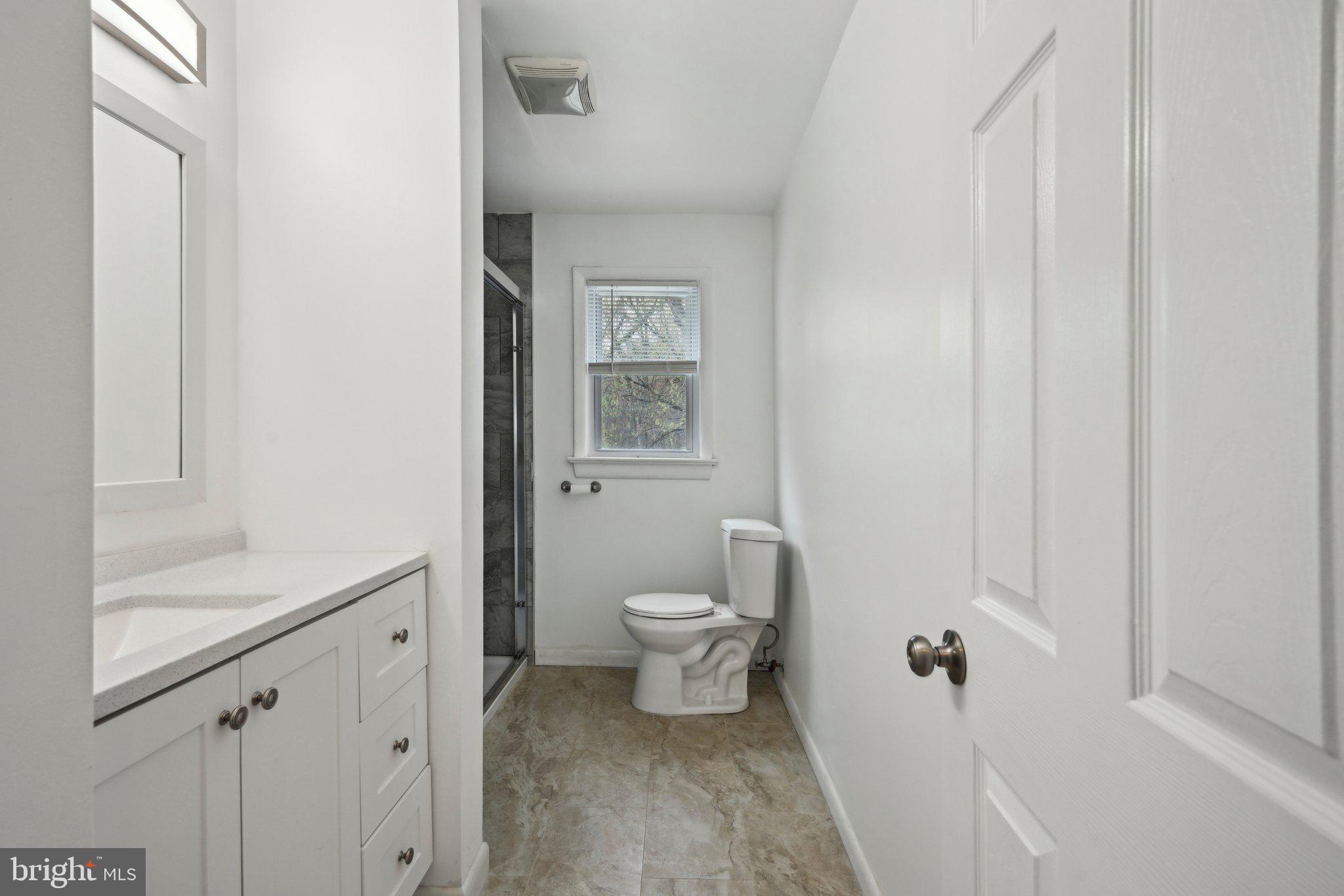 PINE KNOLL - Residential Lease