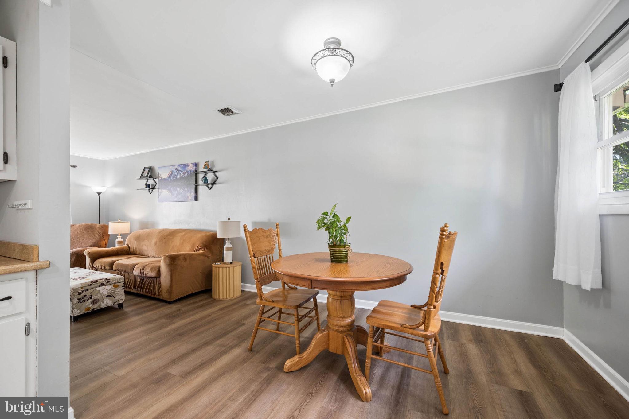 902 YOUNG PLACE