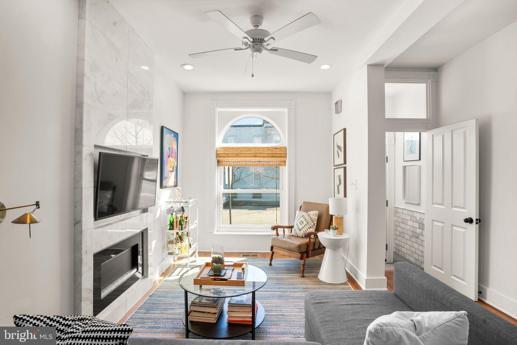 STATION EAST - Residential