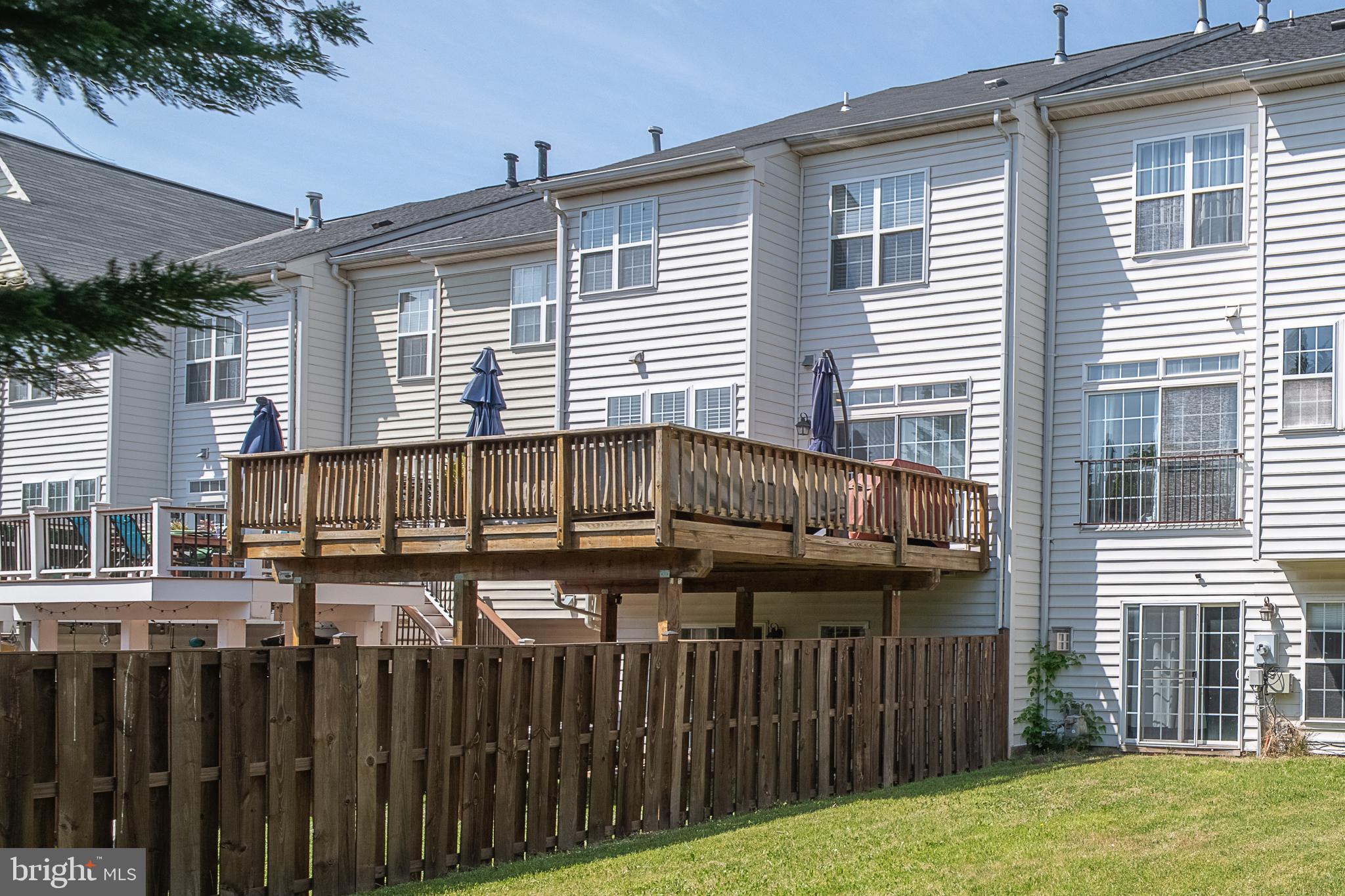 EDWARDS LANDING - Residential