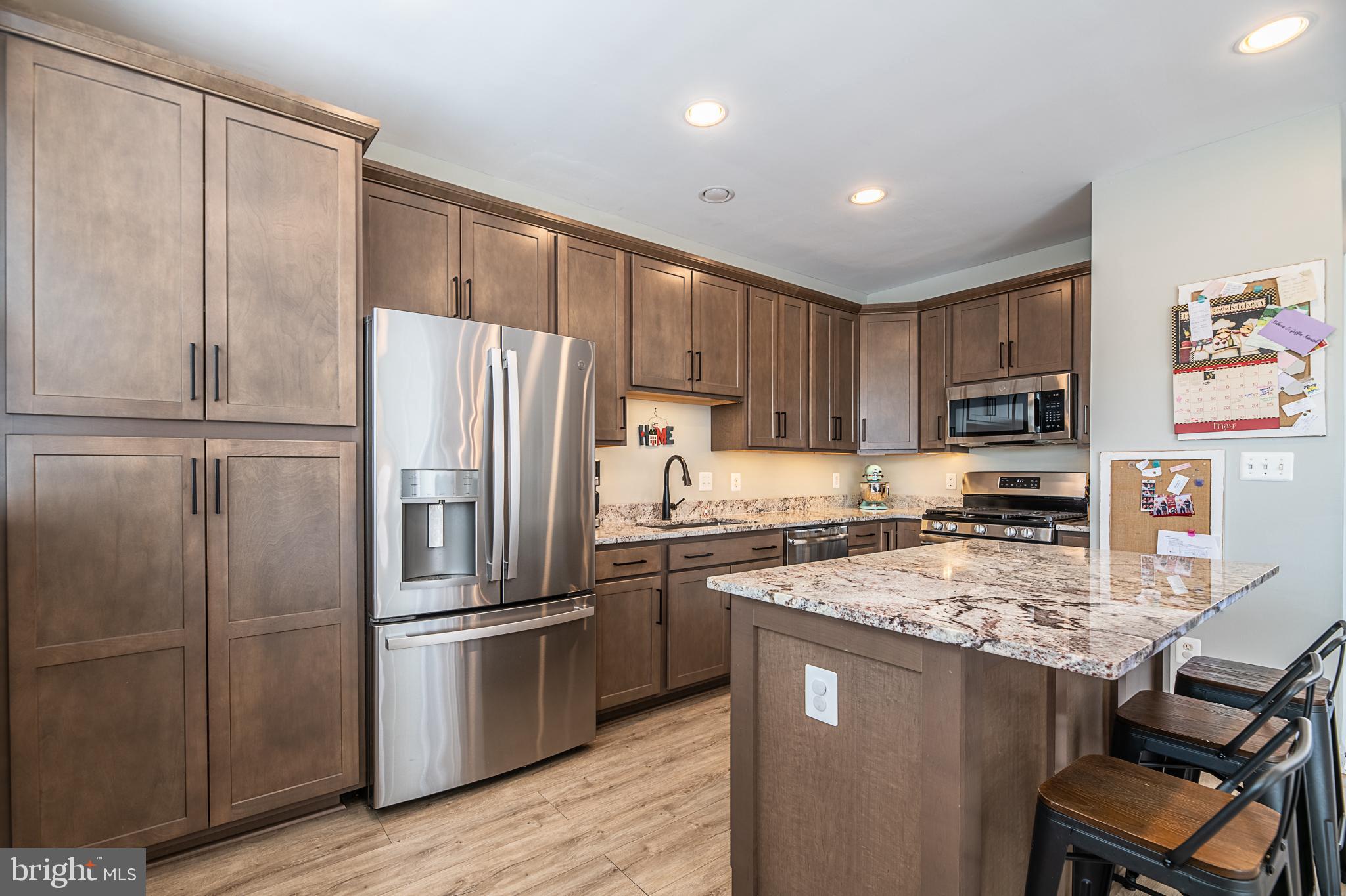 EDWARDS LANDING - Residential