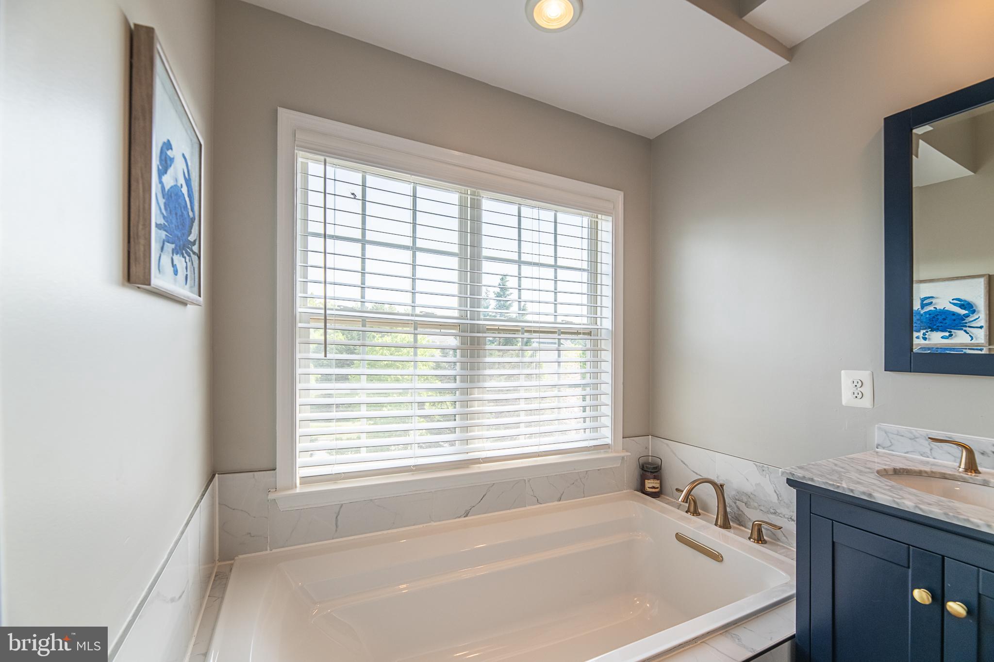 EDWARDS LANDING - Residential