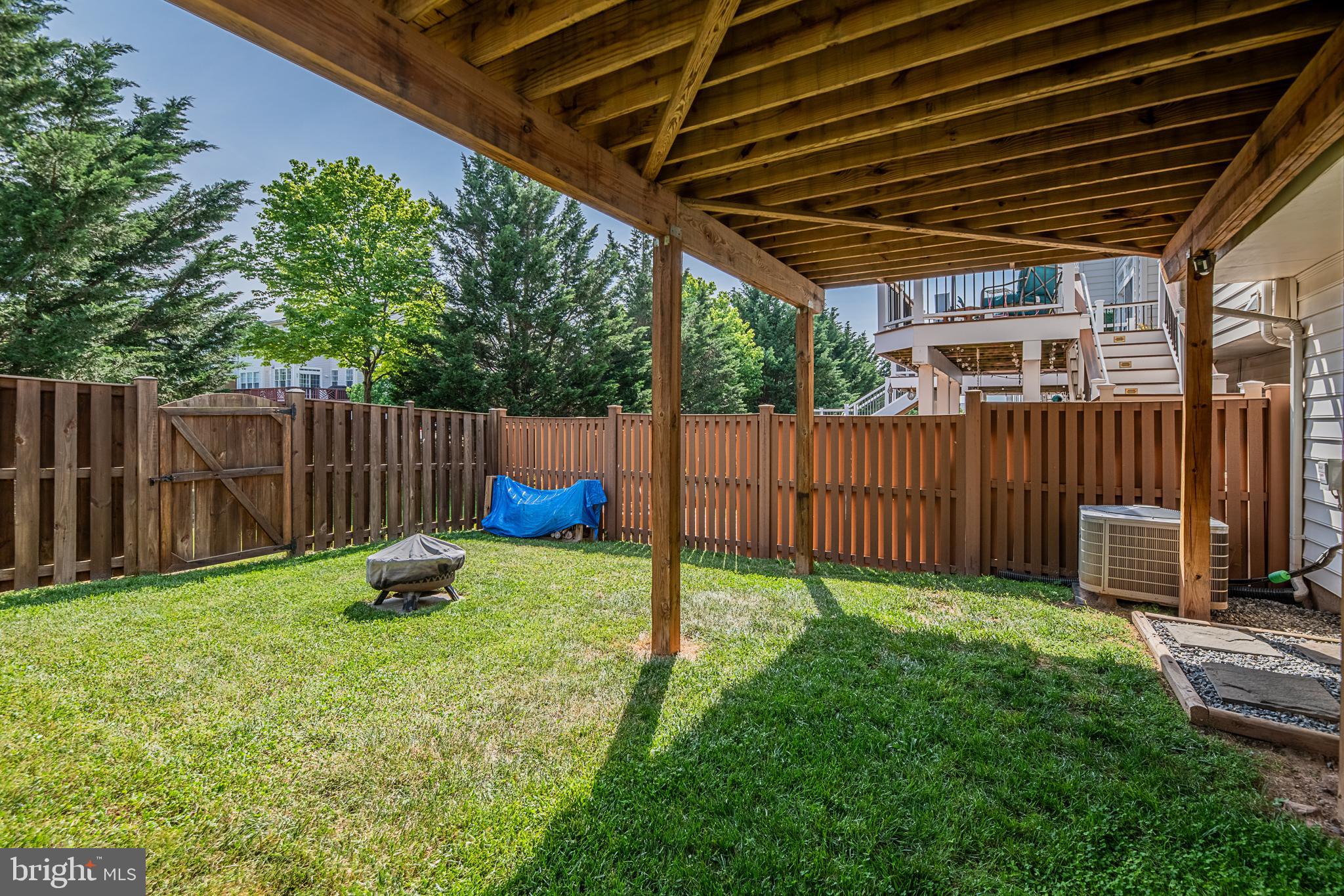 EDWARDS LANDING - Residential