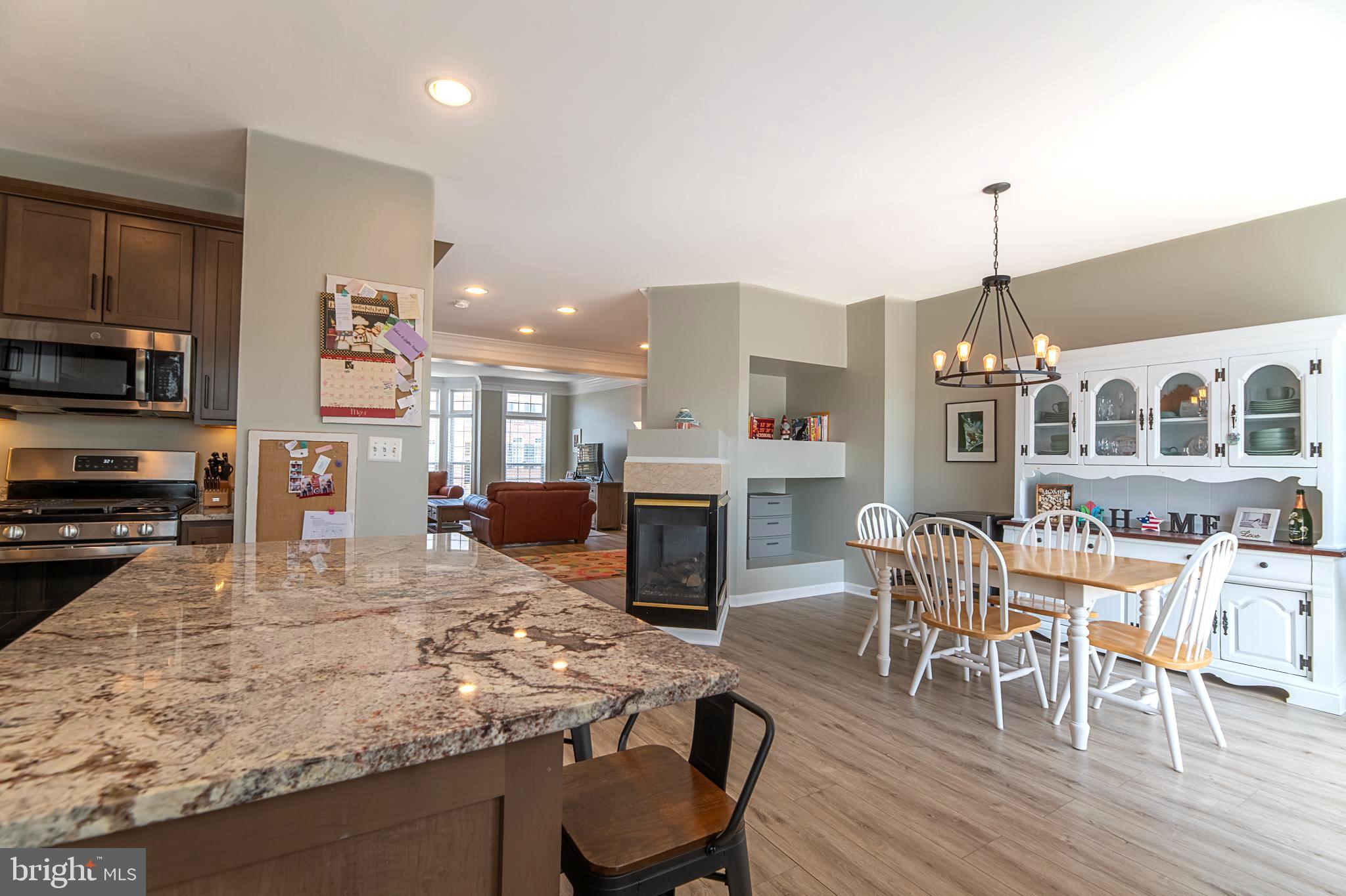 EDWARDS LANDING - Residential