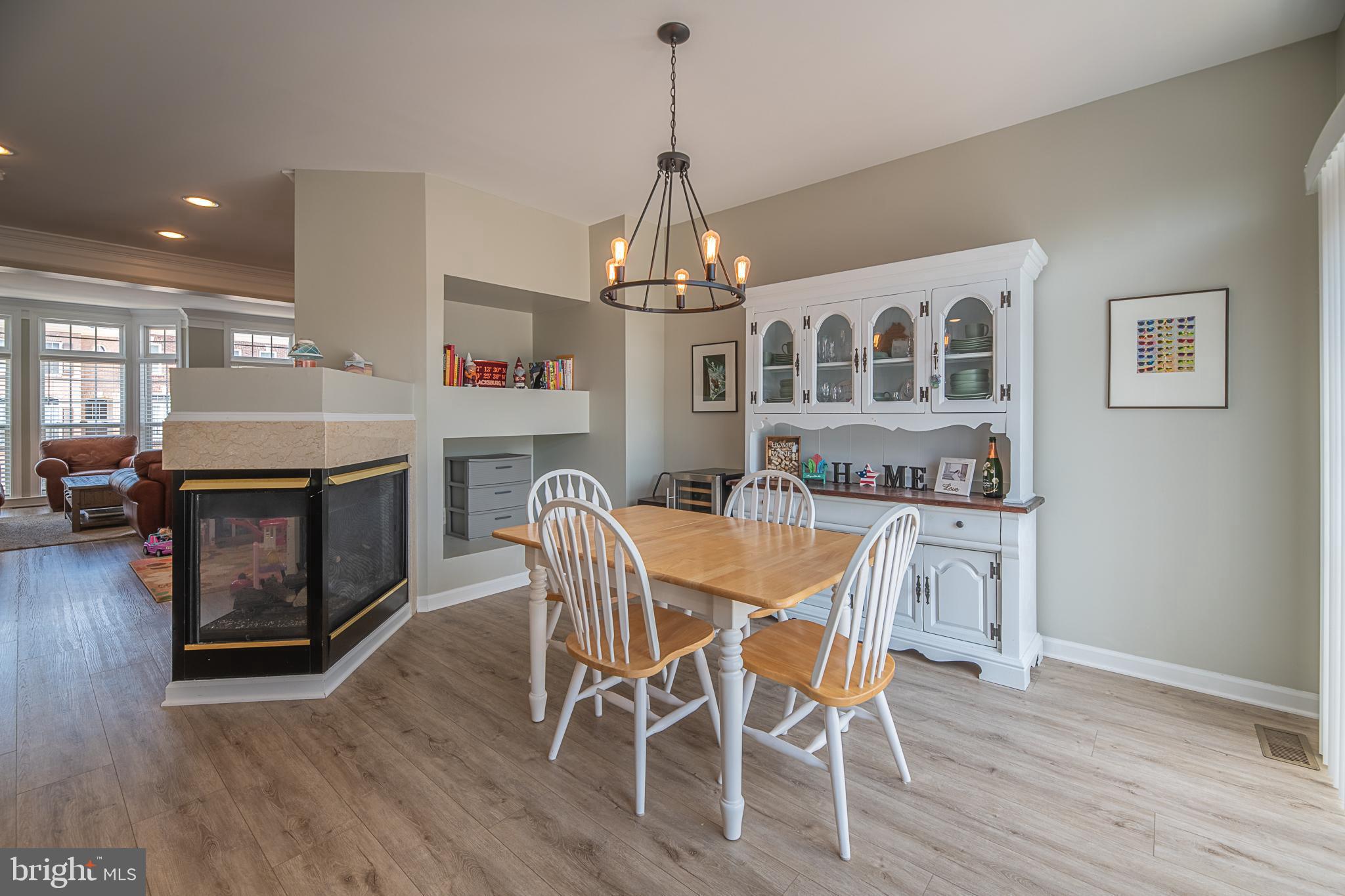 EDWARDS LANDING - Residential