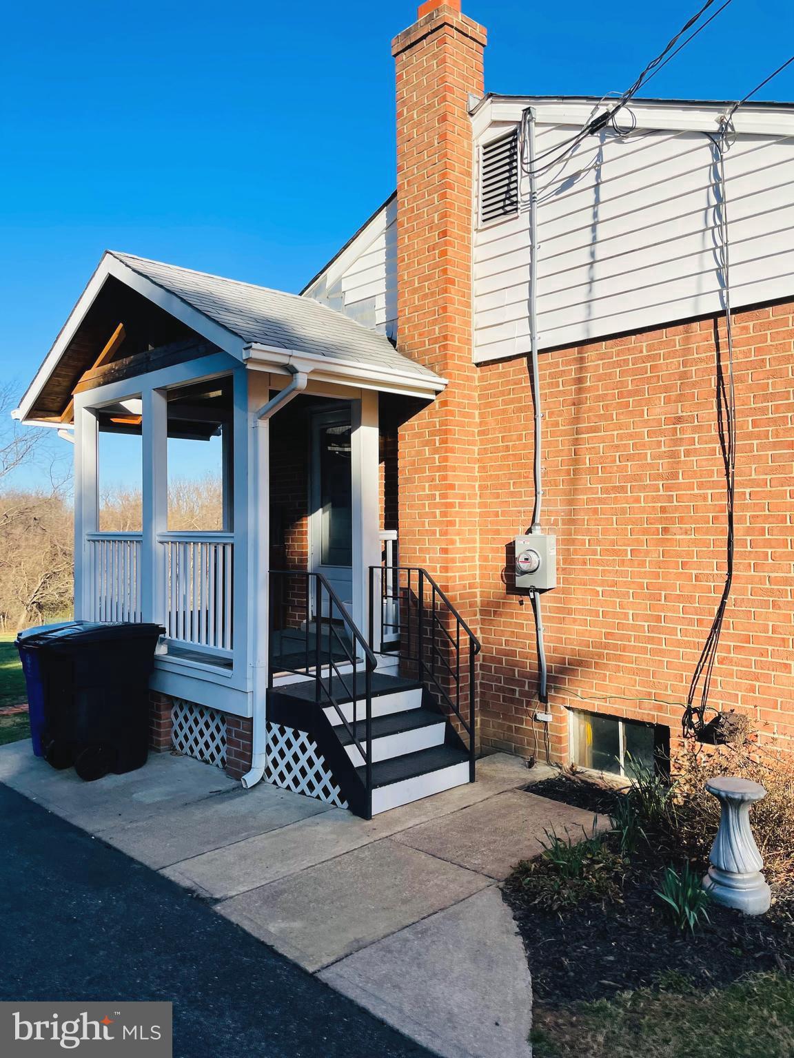 BARNESVILLE OUTSIDE - Residential