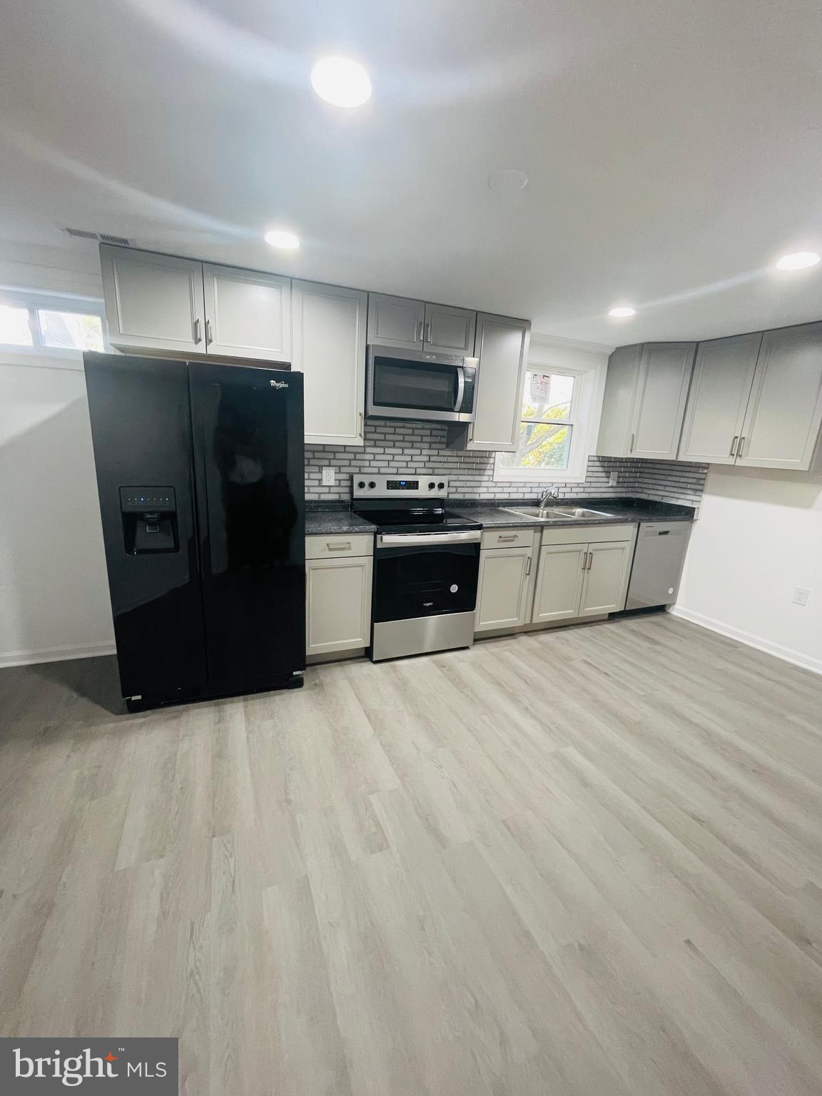 BARNESVILLE OUTSIDE - Residential