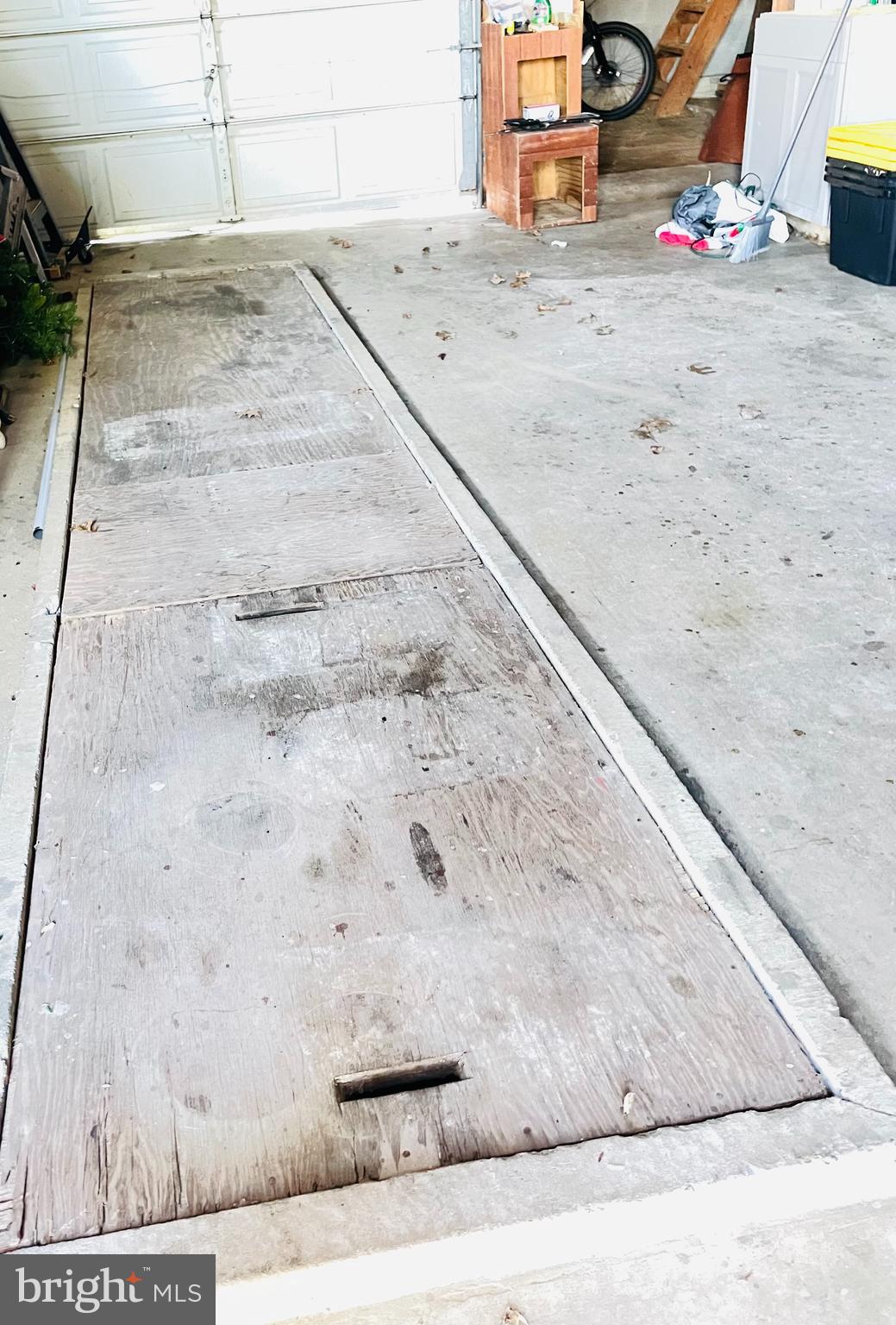 BARNESVILLE OUTSIDE - Residential