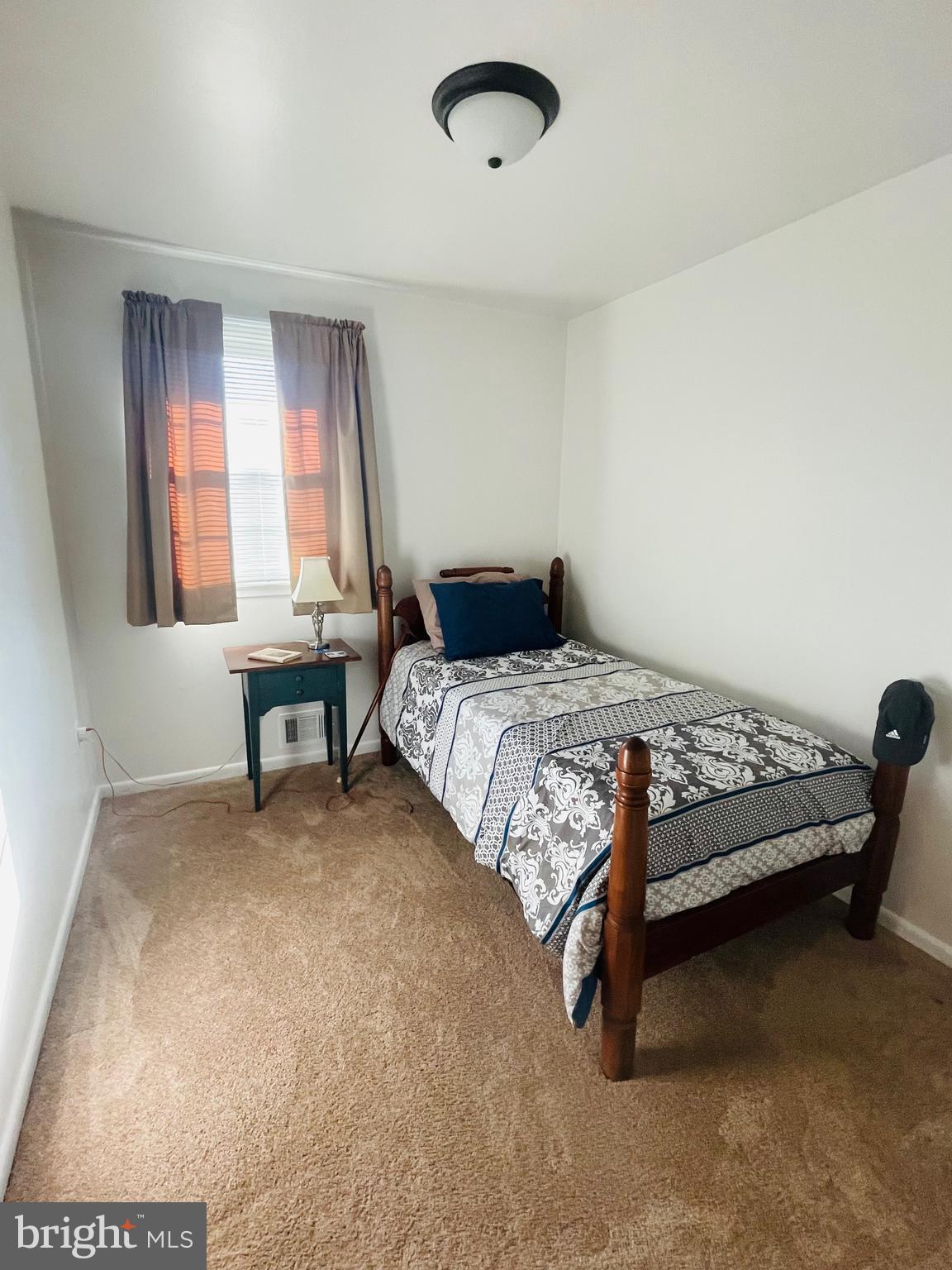 BARNESVILLE OUTSIDE - Residential