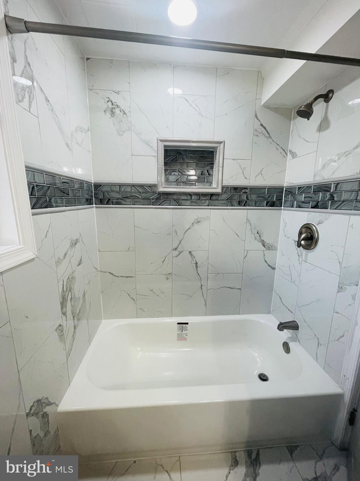 BARNESVILLE OUTSIDE - Residential