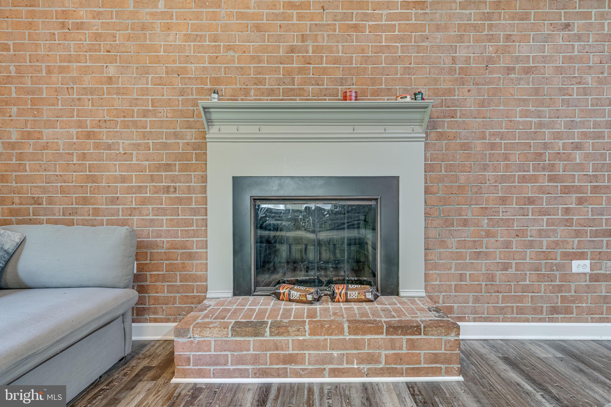 MARY-CATHERINE ESTATES - Residential Lease