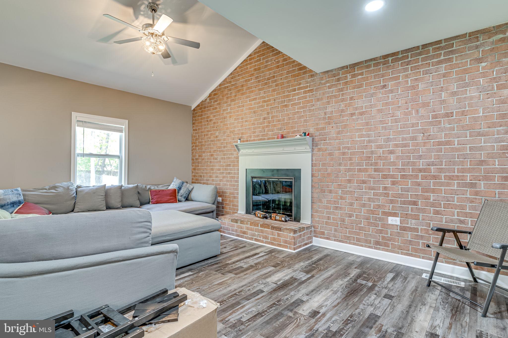 MARY-CATHERINE ESTATES - Residential Lease