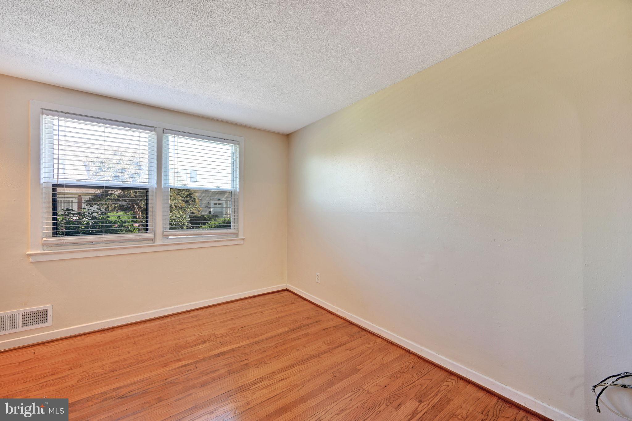 2711 IVERSON STREET 65