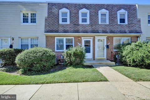 Condo For Sale - 2711 Iverson Street #65<br/> TEMPLE HILLS, MD 20748