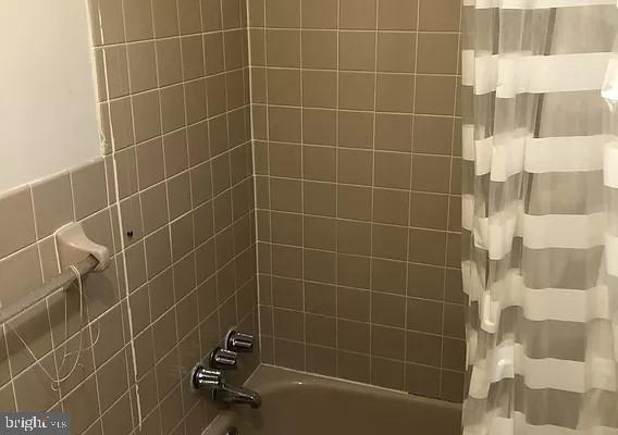 CHERRY HILL - Residential