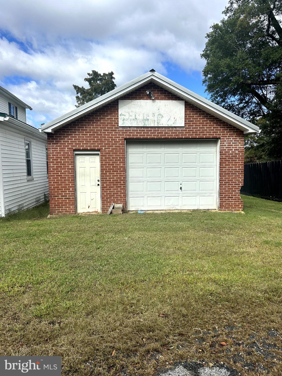 9715 BEL ALTON NEWTOWN ROAD