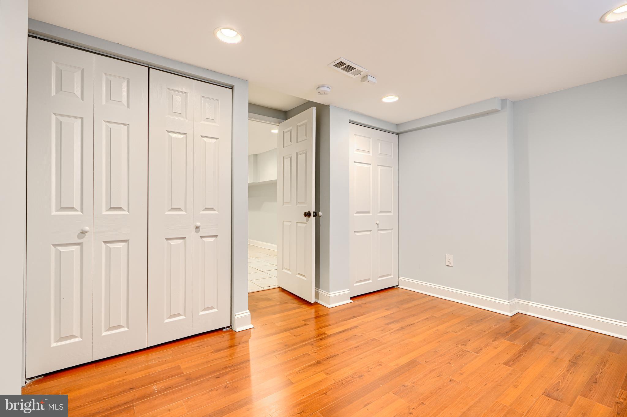 HAMPDEN HISTORIC DISTRICT - Residential