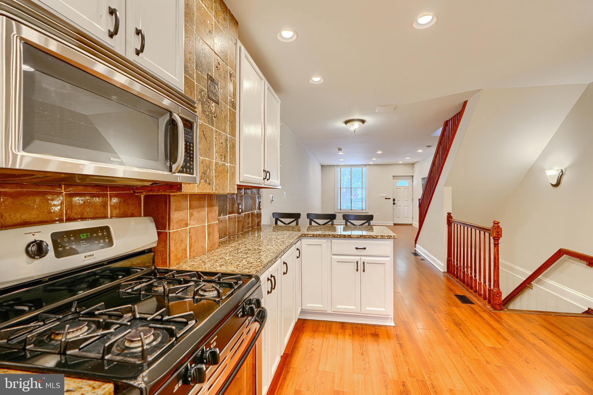 HAMPDEN HISTORIC DISTRICT - Residential