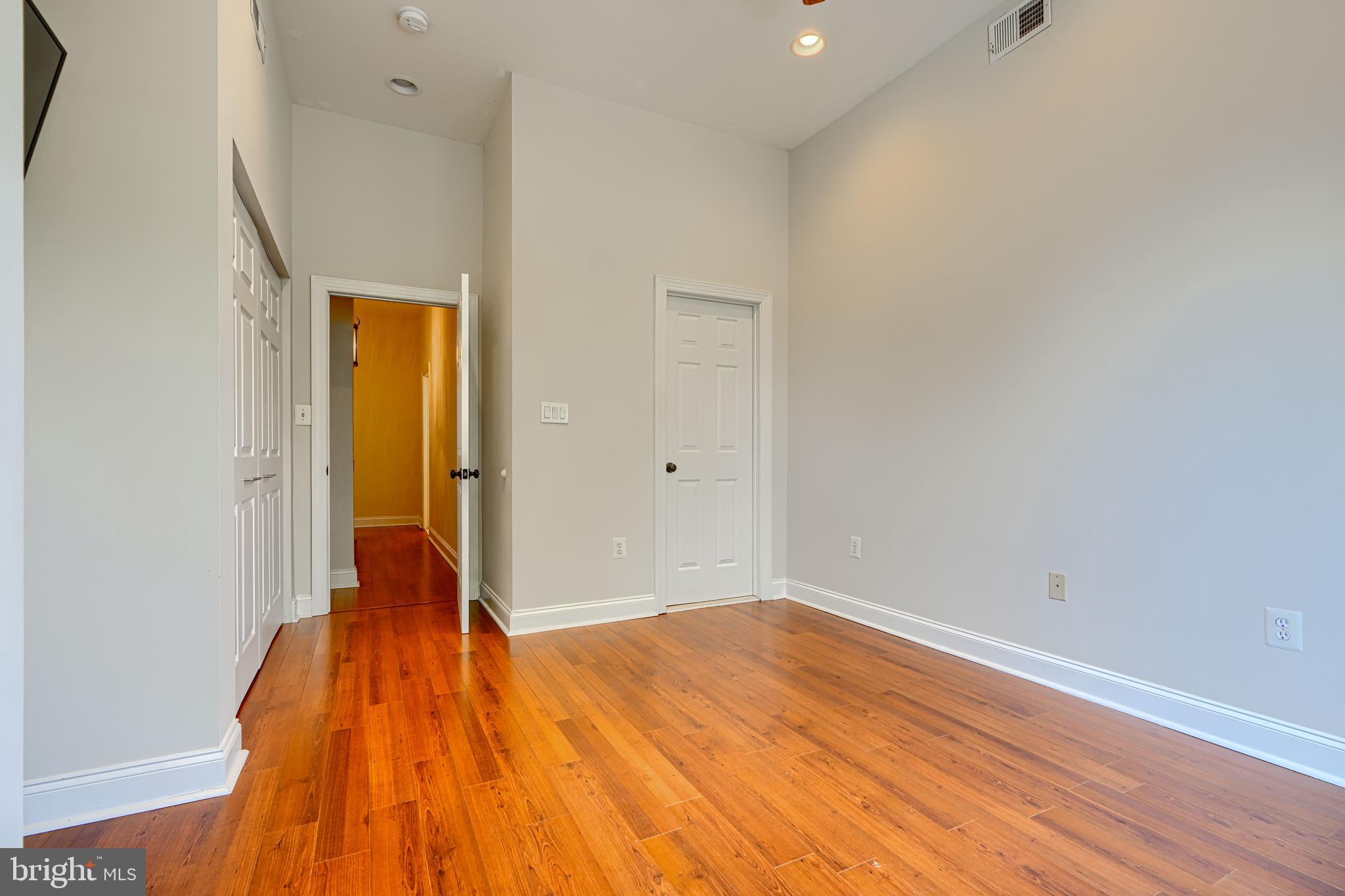 HAMPDEN HISTORIC DISTRICT - Residential