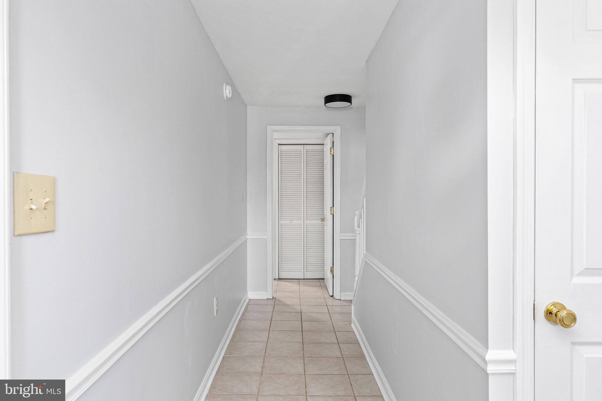 KINGS CREST AT SALEM STATION - Residential