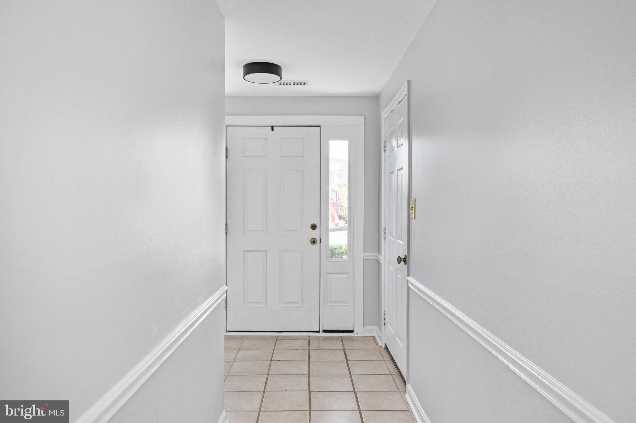 KINGS CREST AT SALEM STATION - Residential