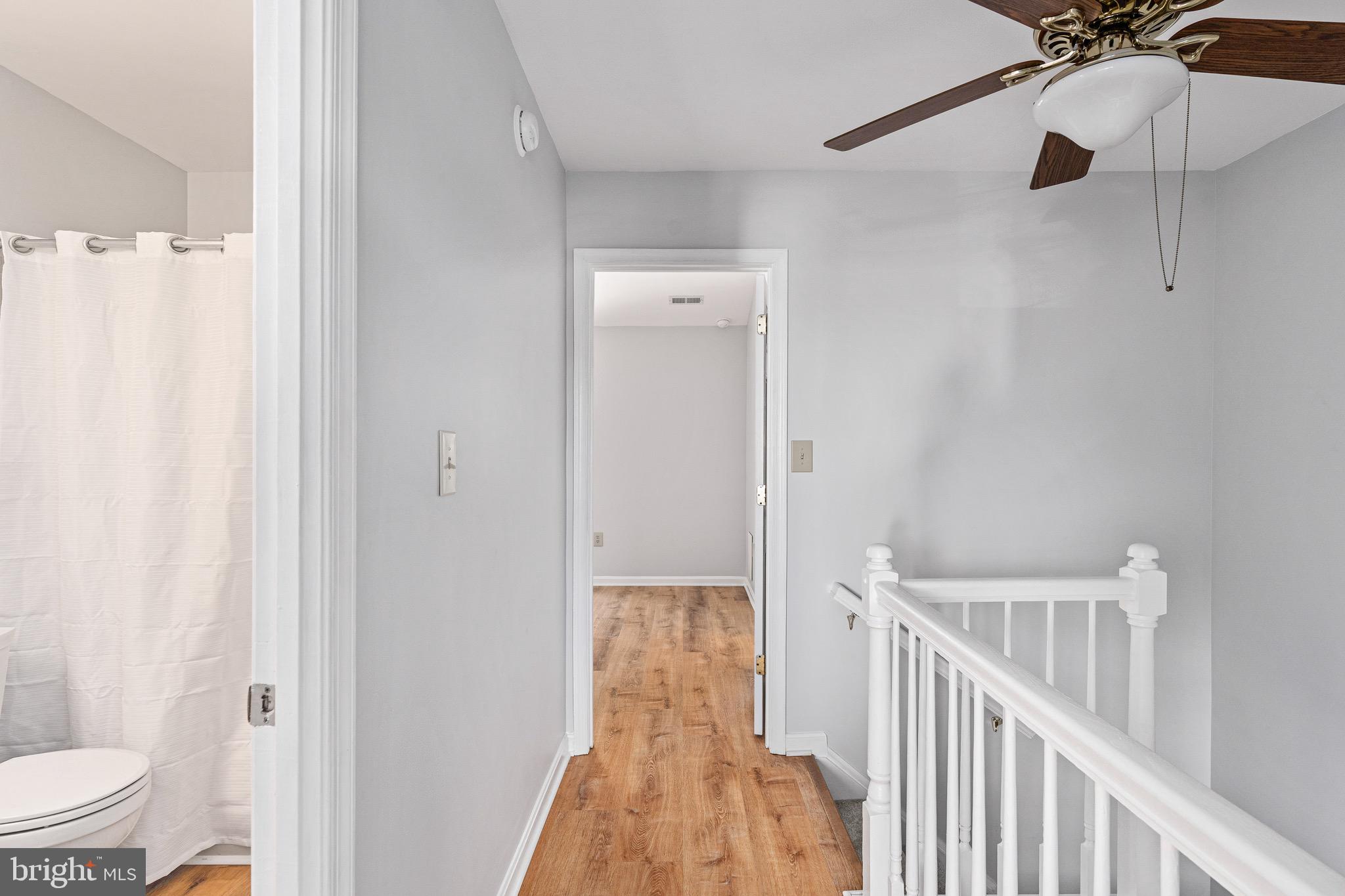 KINGS CREST AT SALEM STATION - Residential