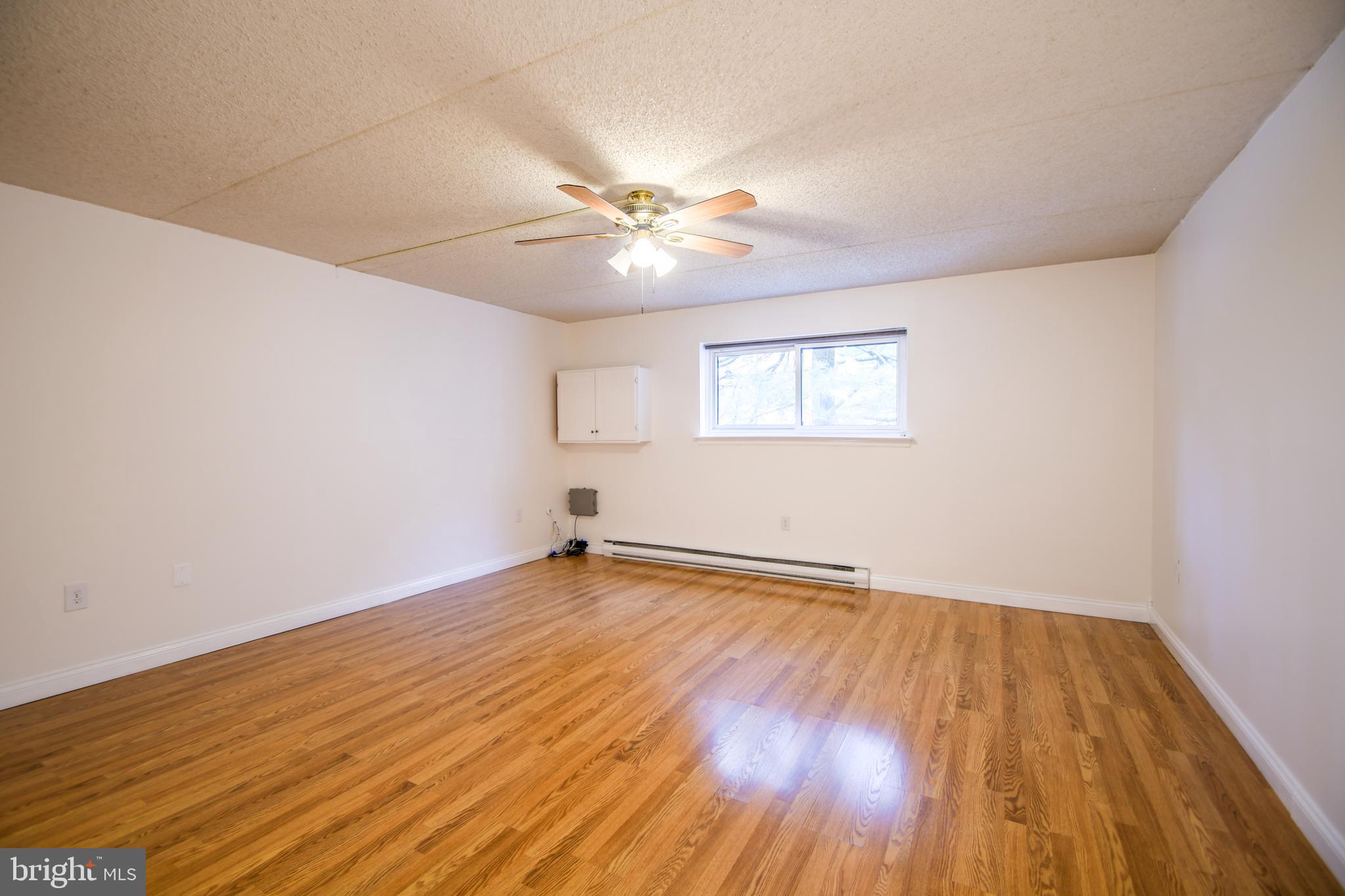 HAVERFORD HILL - Residential