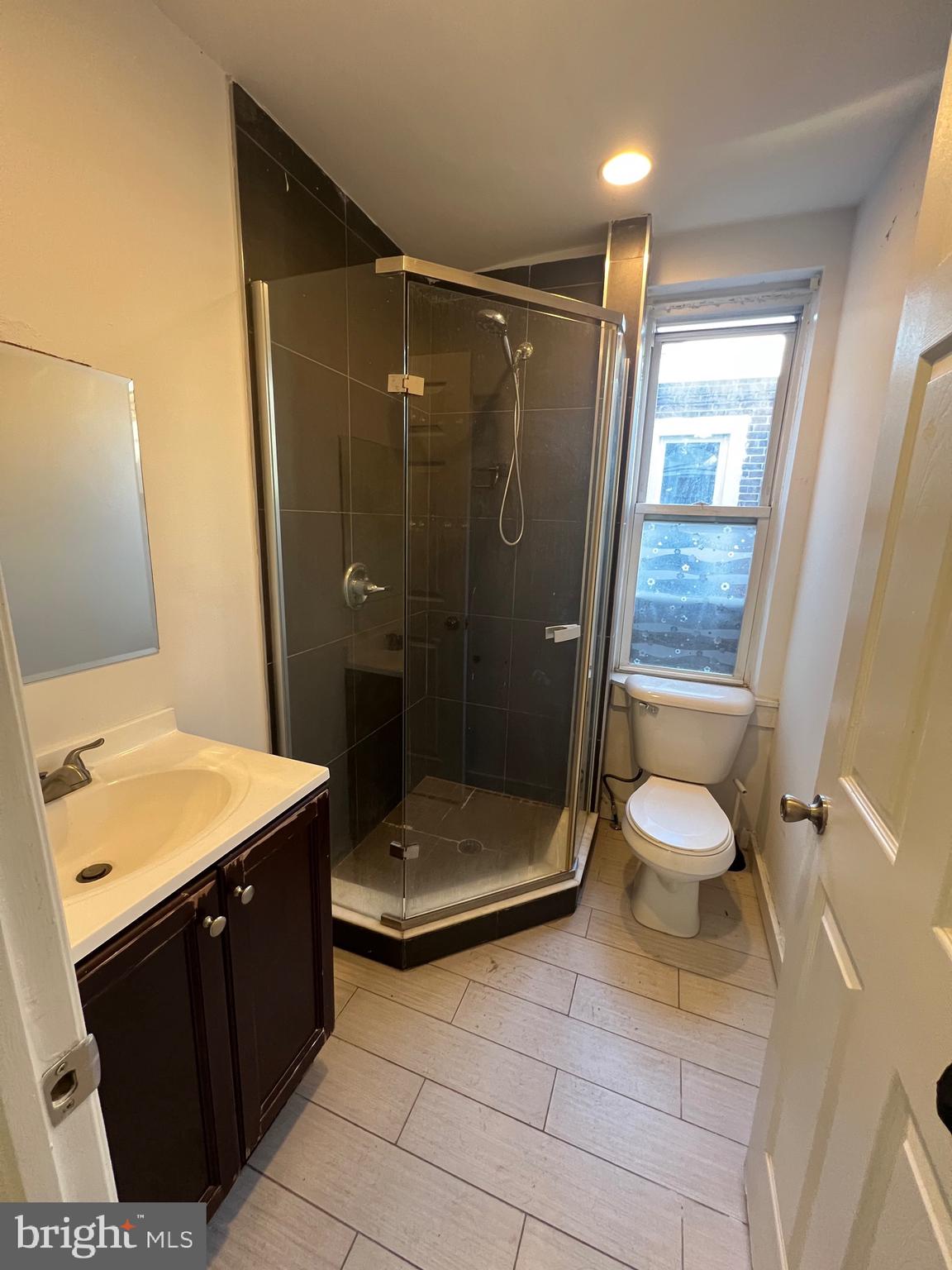 4007 SPRING GARDEN STREET 3