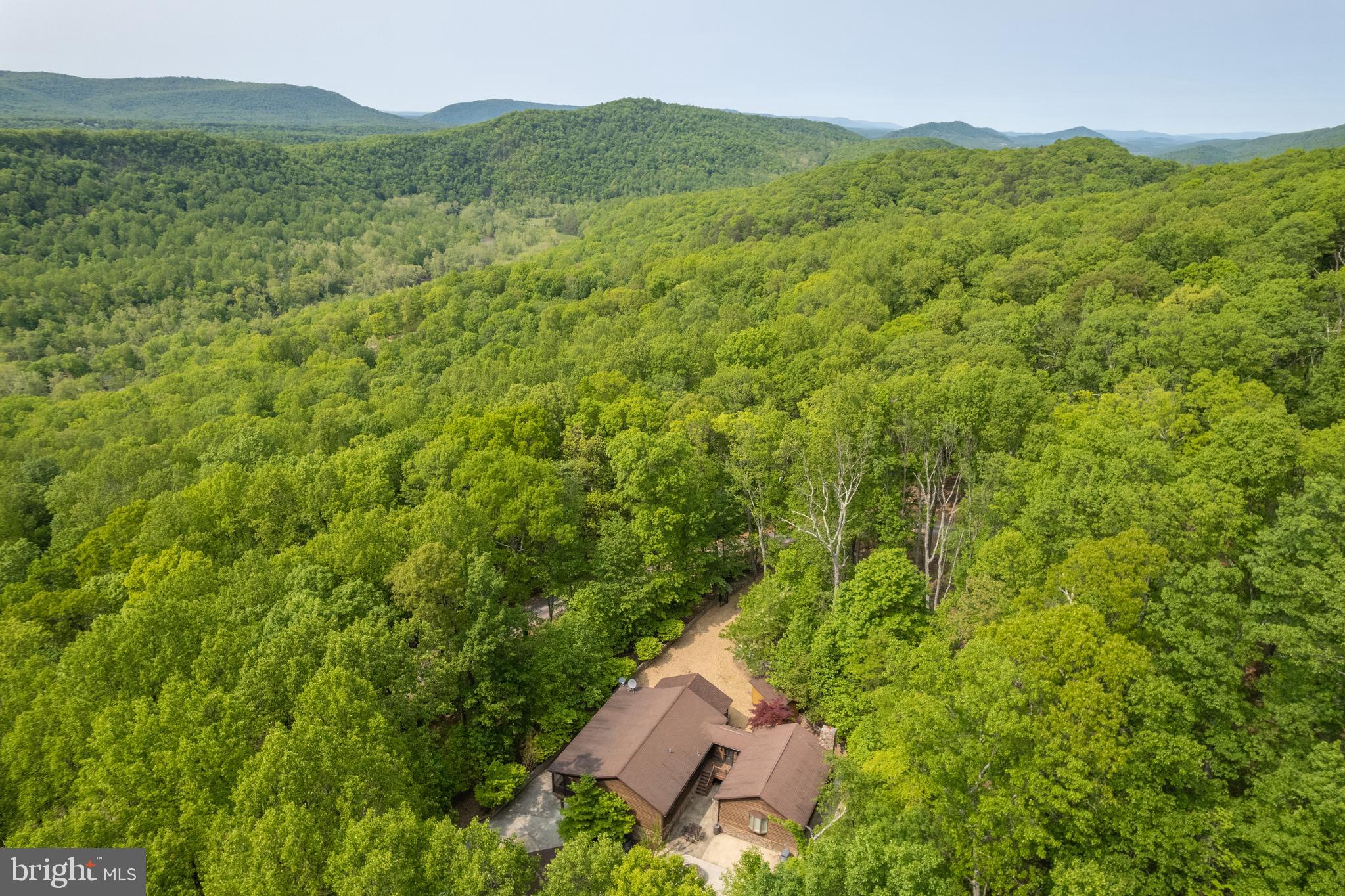 ROUSE MOUNTAIN - Residential