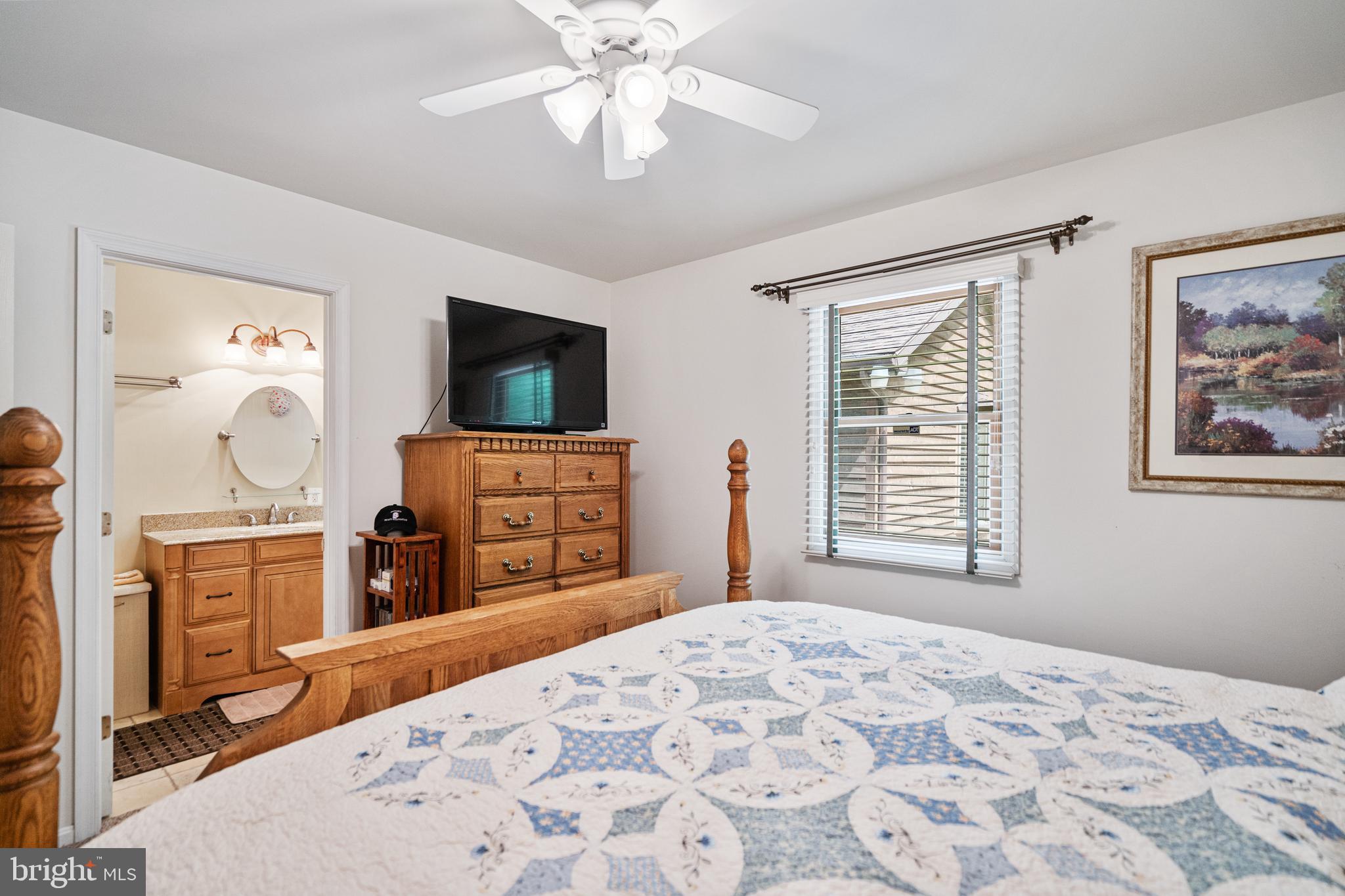 ROUSE MOUNTAIN - Residential