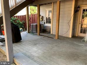 HALLOWELL - Residential Lease