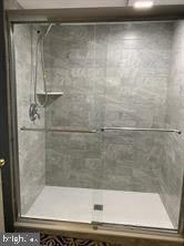 HALLOWELL - Residential Lease