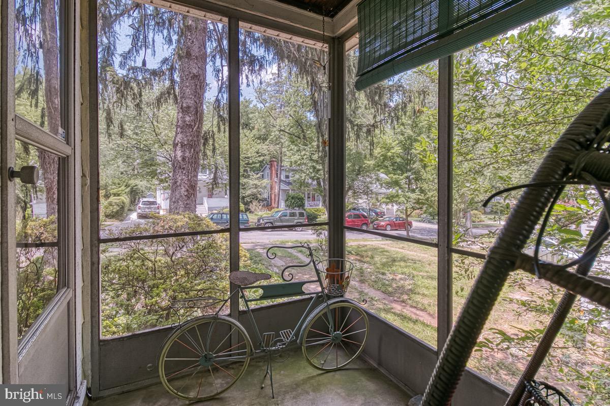 LAKE WALKER - Residential